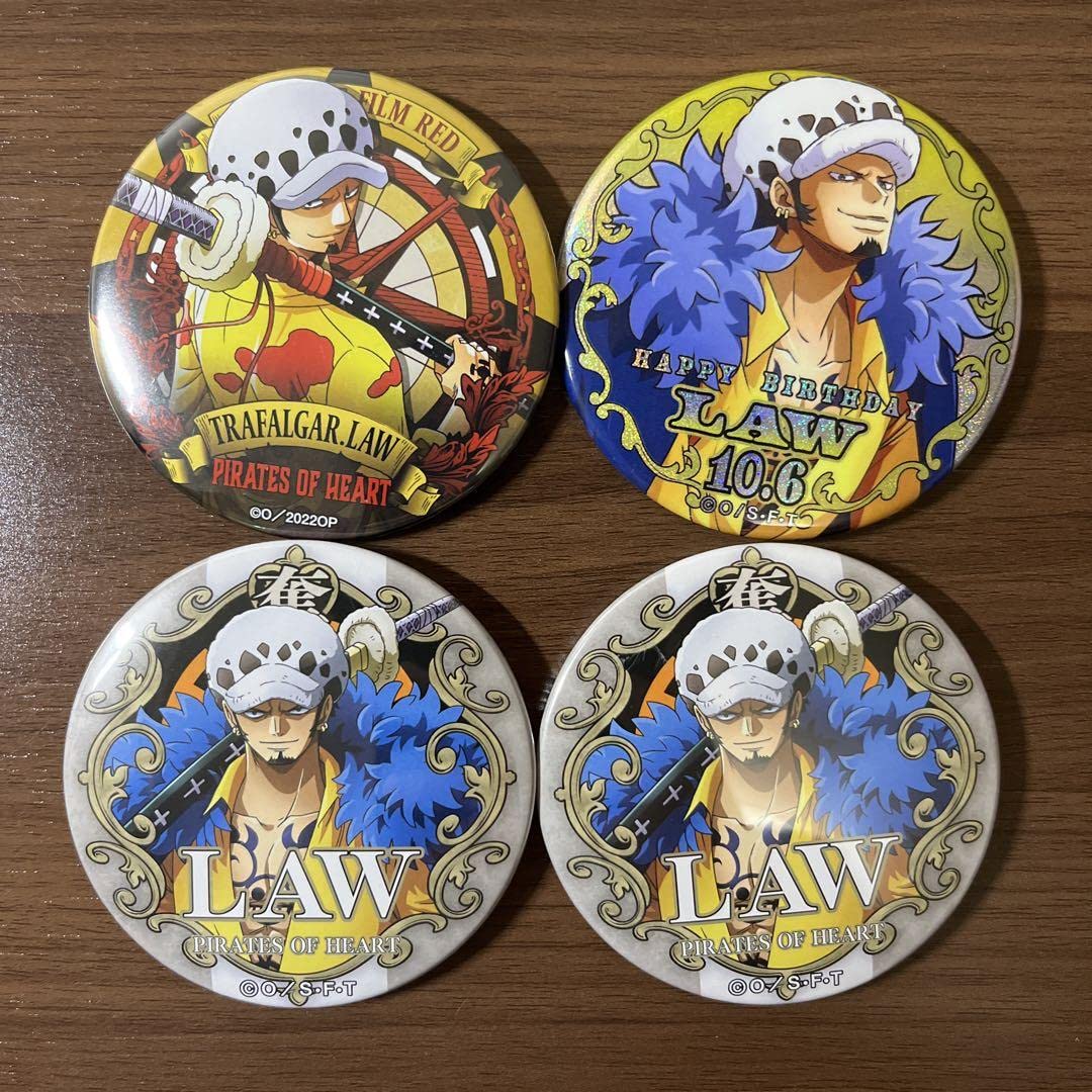 Amazon.co.jp: ワンピース ONEPIECE ロー 缶バッジ 4個セット : おもちゃ