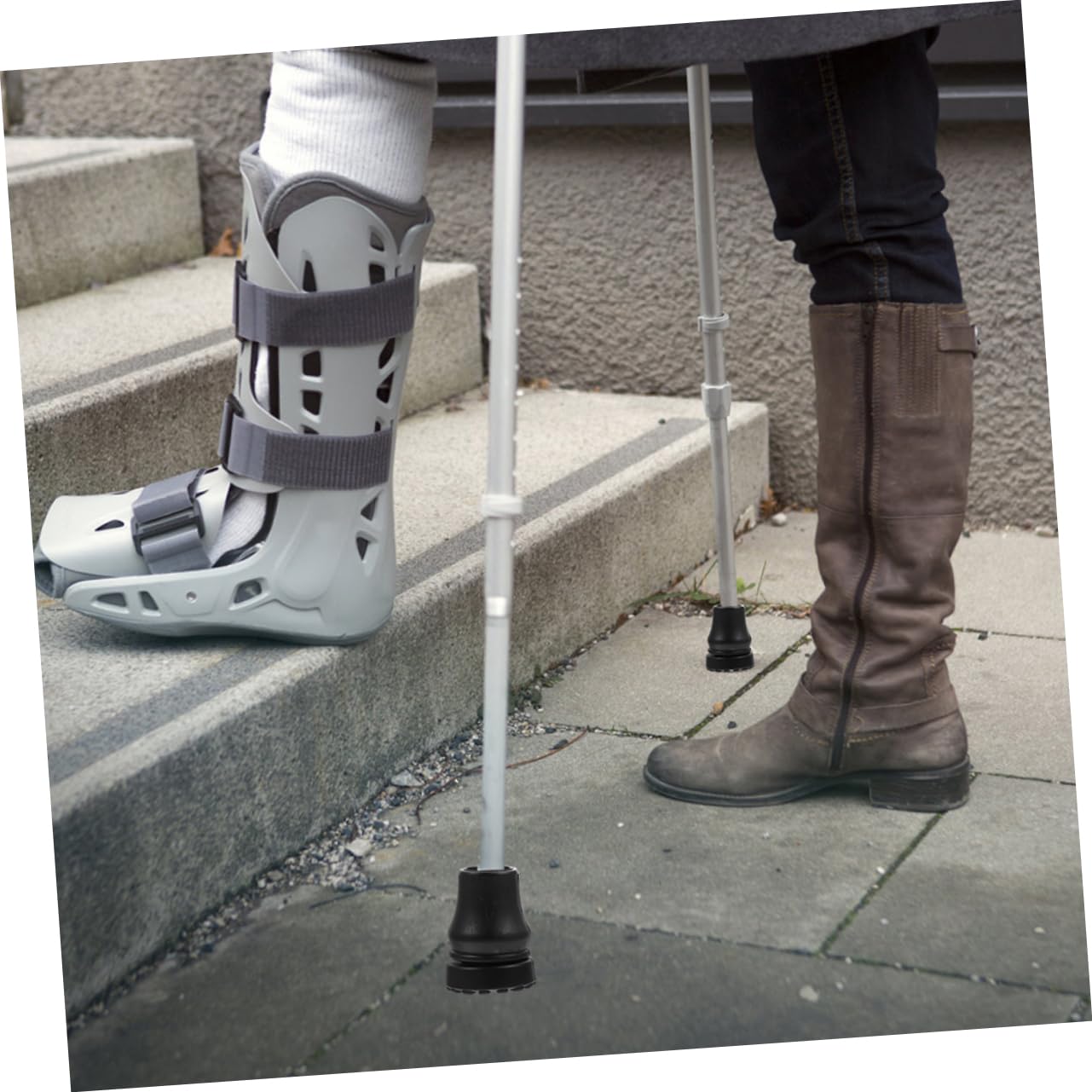 BUTIFULSIC 4pcs Crutch Pads Anti-Skid Crutch Foot Pad Crutch Tips Walking Pole Tips Crutches Accessories Walking Stick Cover Cane Tip Walking Pole Parts Hiking Pole Tips PVC Black