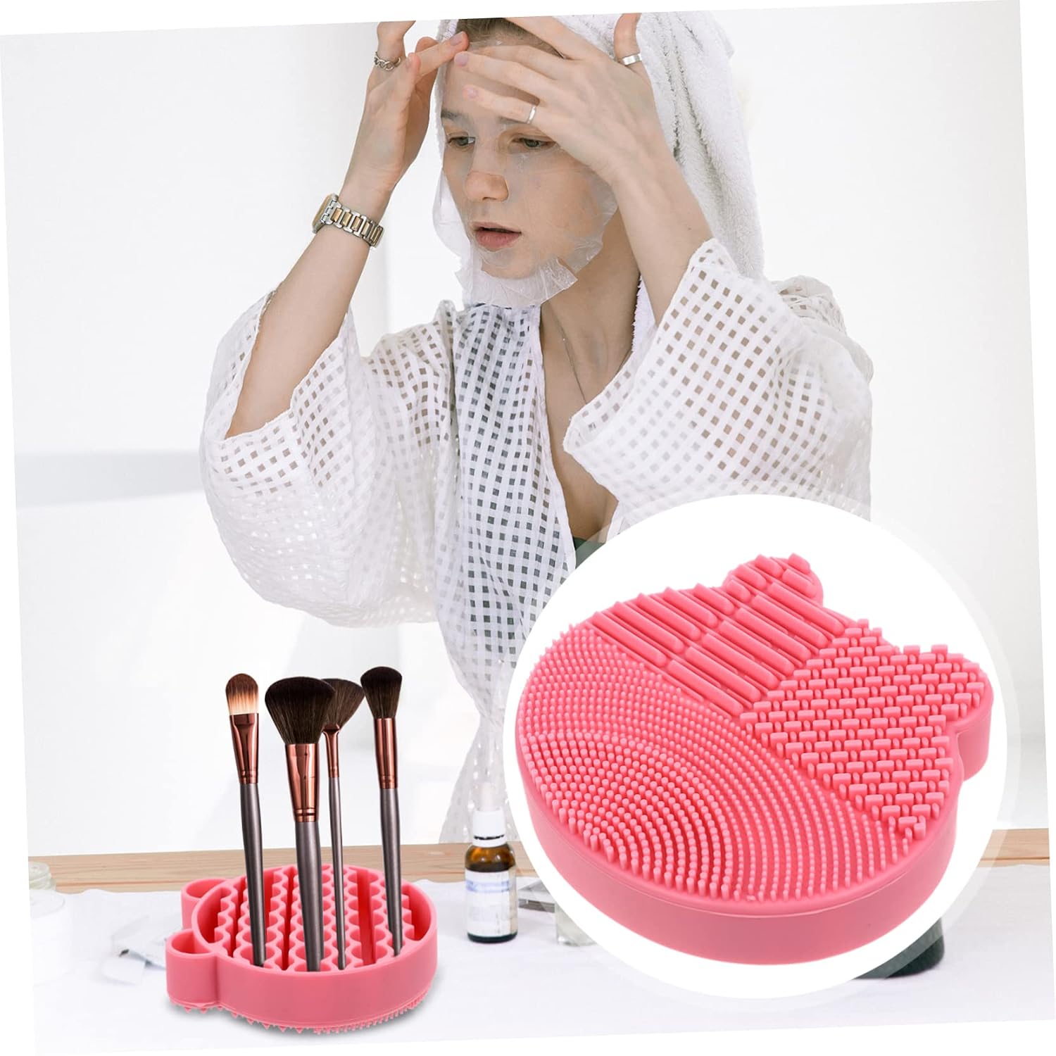 Ipetboom Silicone Makeup Brush Cleaning Mat and Holder for Brush Cleaning and Storage Design for Skincare and Makeup Application image 4