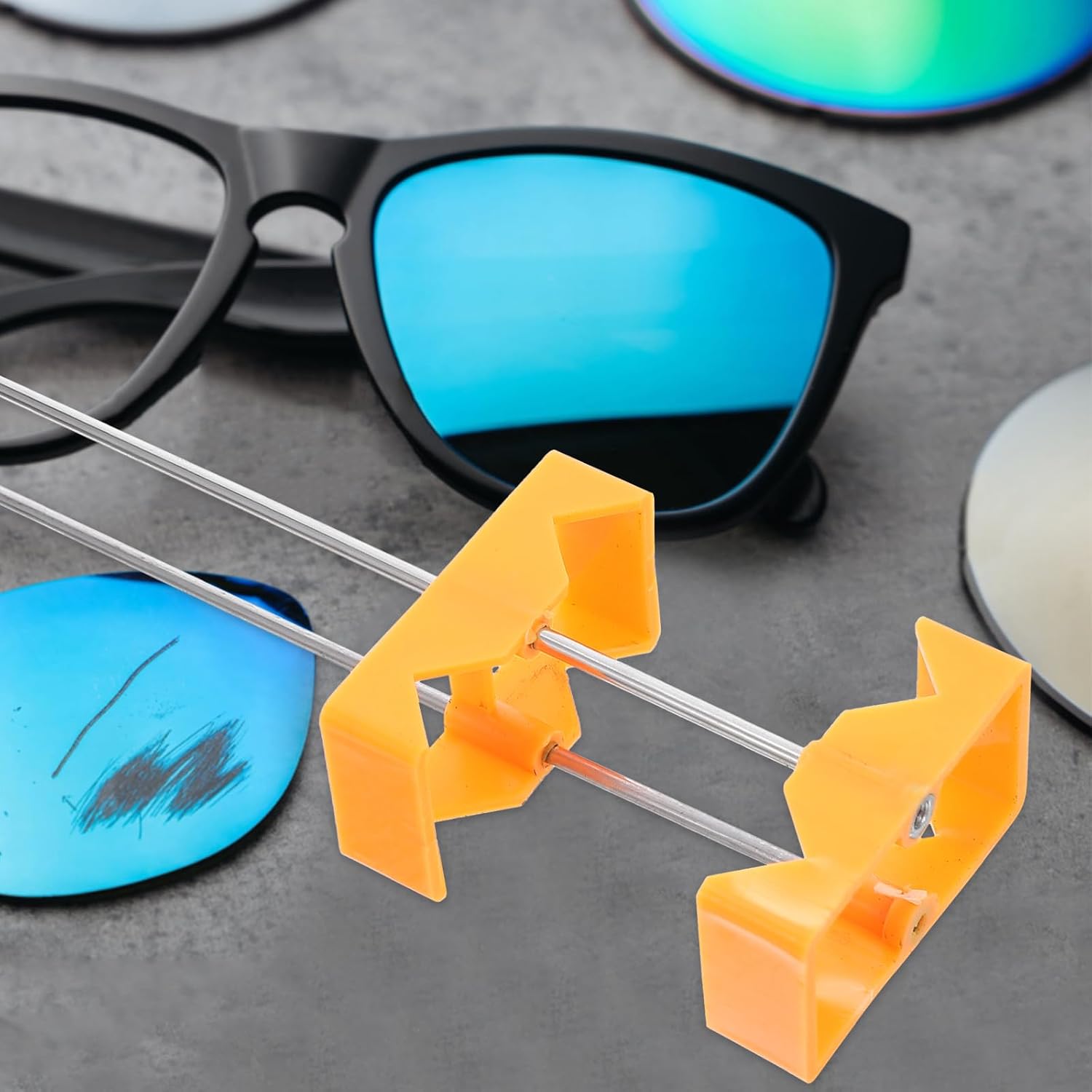SOLUSTRE 4PCS Lens Tinting Clip for Eyeglasses - Lightweight Plastic Dyeing Tool Holder Glasses Accessories for Outdoor Activities and Style Transformation