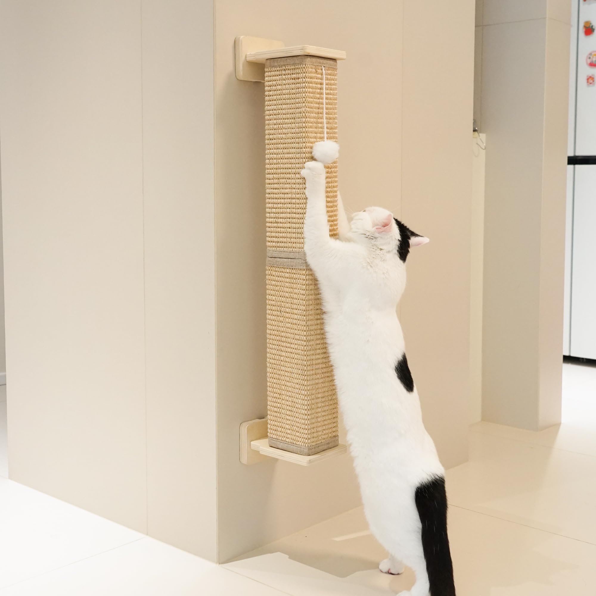 PETKARAY Poste rascador montado en la pared, poste rascador de sisal de 30 pulgadas para gatos de interior, rascador cuadrado para gatos con bola de juguete, almohadilla grande para rascar sisal