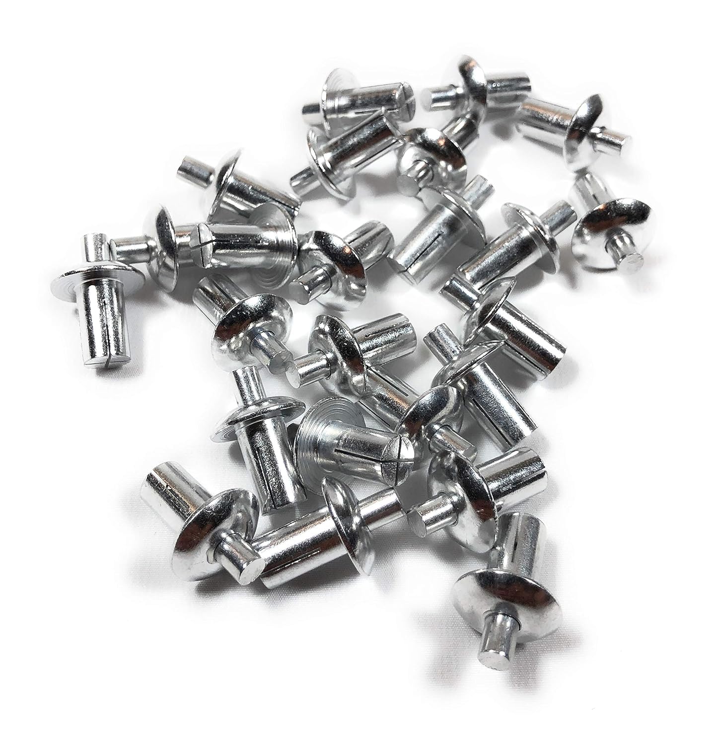 Aluminum Drive Rivet, 5/8" Diameter X .226 - .336 Grip Range | Brazier Head | Plain Finish (500)