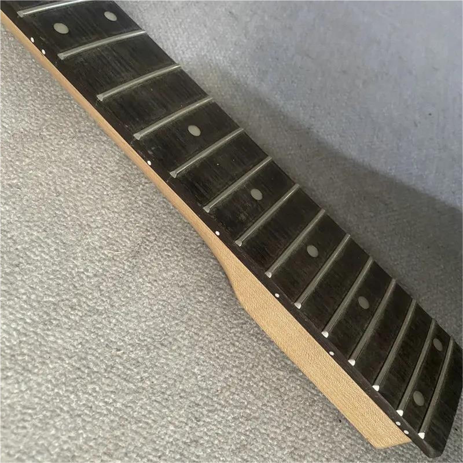 L2 R2 Guitare Électrique 4 Cordes Manche Basse 24 Frettes Droitier Pièces De Rechange Et De Bricolage