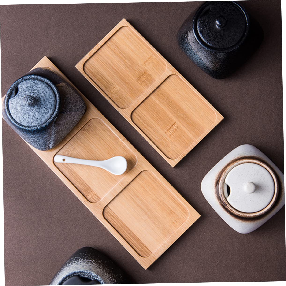 SOLUSTRE Ceramic Condiment Jars Simple Spice Storage Container for Kitchen Practical Sugar Bowl and Salt Pot Smooth Surface Unique Design for Easy Access to Seasonings