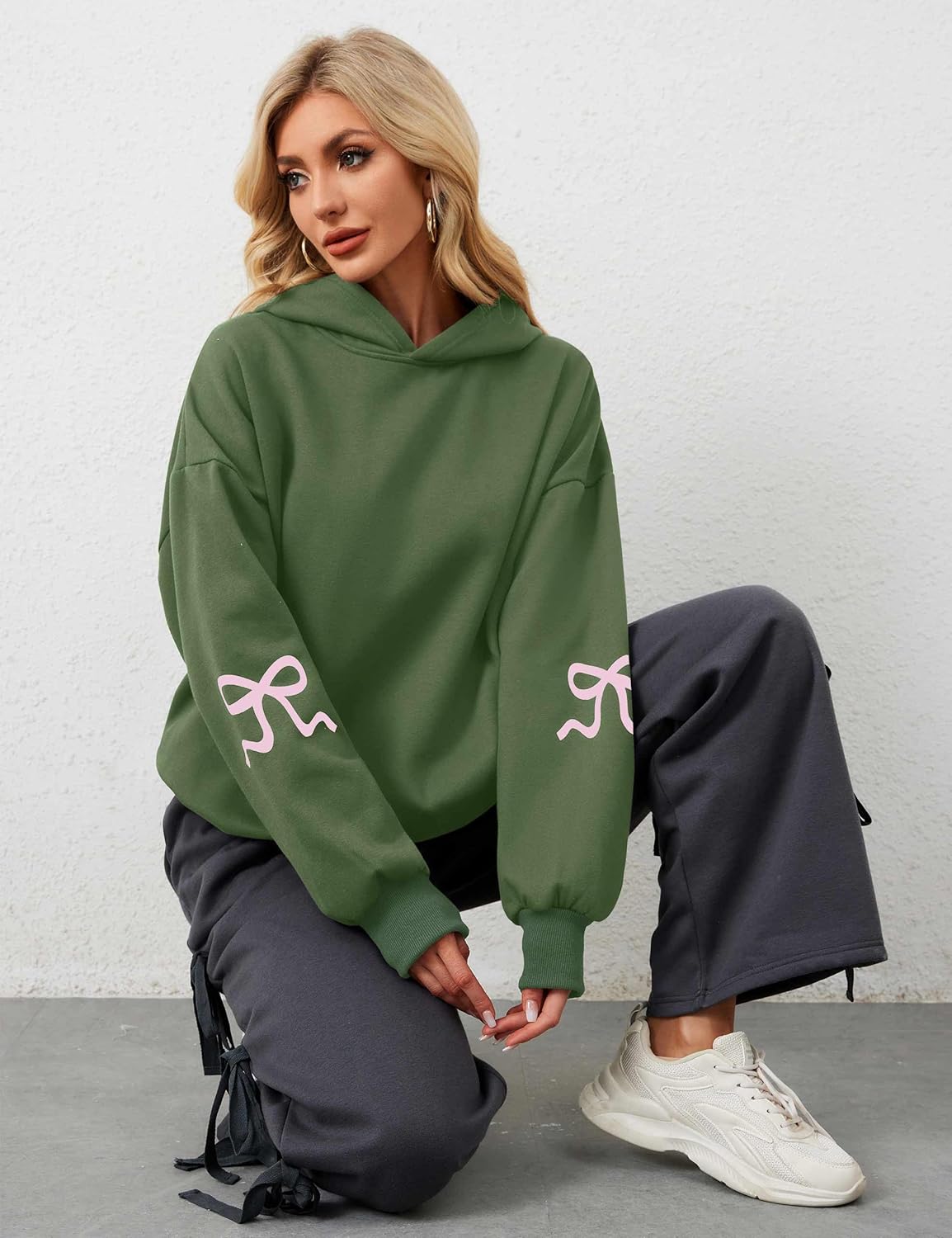 Livtany Women's Bow Trim Print Fleeced Hoodies Oversized Long Sleeve Hooded Sweatshirts Graphic Drop Shoulder Pullover Top - Image 4