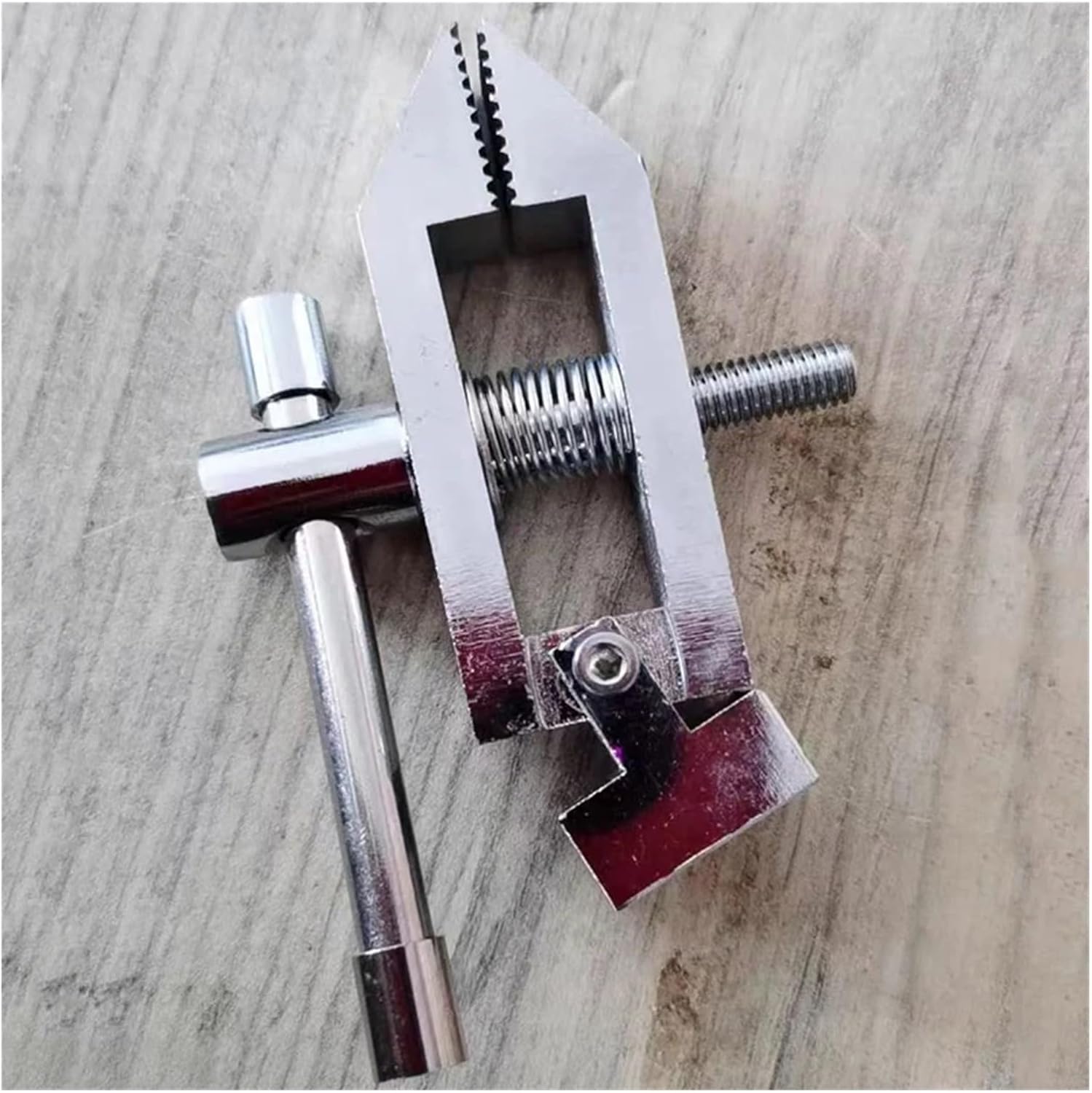 Push-pull Force Meter Test Bench Fixture 0-18MM, Tension Test Bench Chuck Maximum Load 1000N HJJ-016 Durability, Efficience