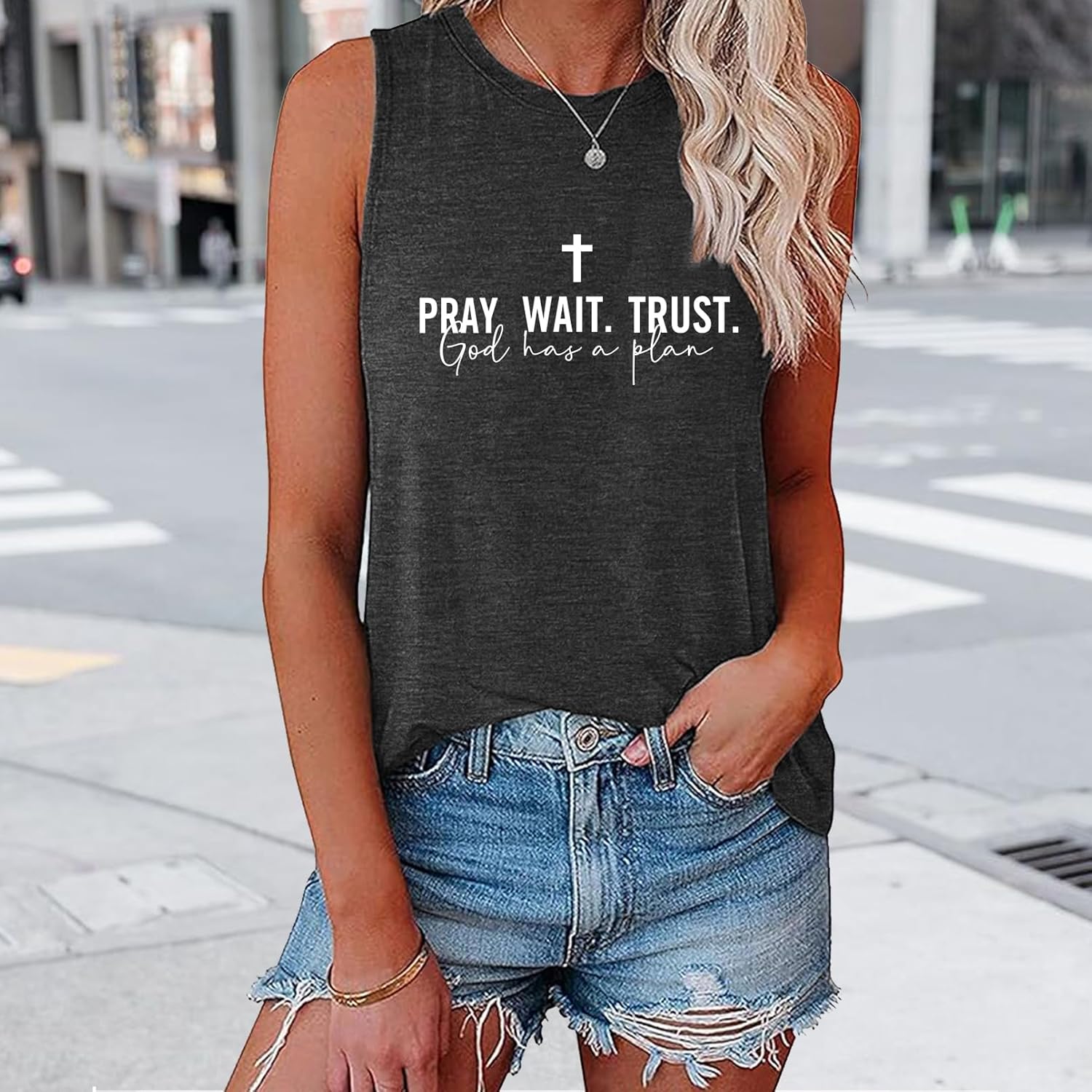 BLACKMYTH Women's Graphic Pray Wait Trust Cross Graphic Tank Tops - Image 2