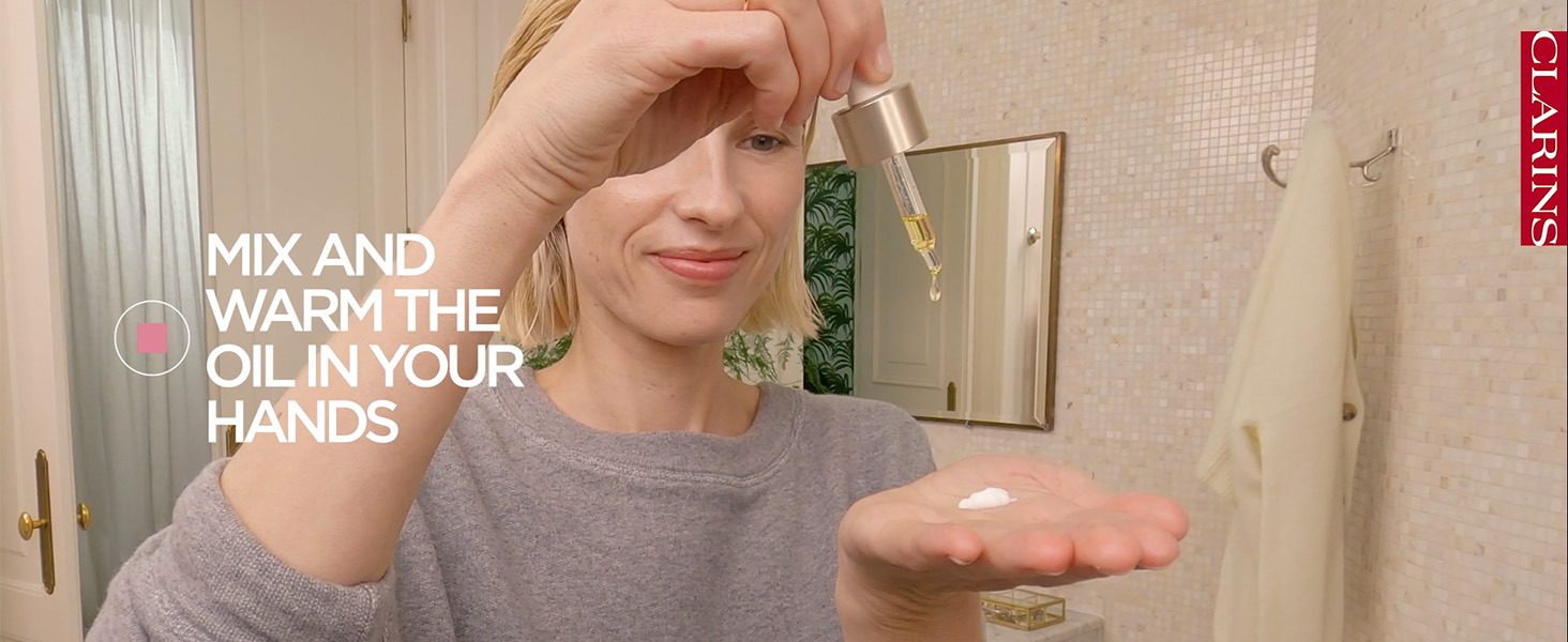 Clarins Lotus Face Oil Treatment | Hydrates, Tones and Balances Skin | Visibly Tightens Pores | Minimizes Fine Lines |Skin Is Immediately Velvety*|100% Natural Plant Extracts |Oily To Combination Skin
