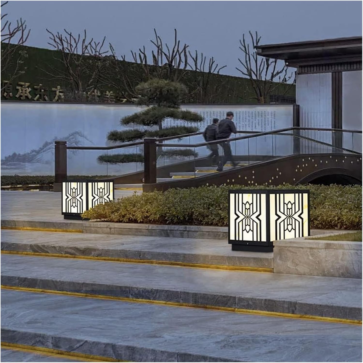 Lampa ścienna Zewnętrzna lampa solarna LED Akcesorium Słoneczne światło słupowe LED Zewnętrzne oświetlenie uliczne trawnik ogród LED Kwadratowe oświetlenie filarowe Patio Paisa