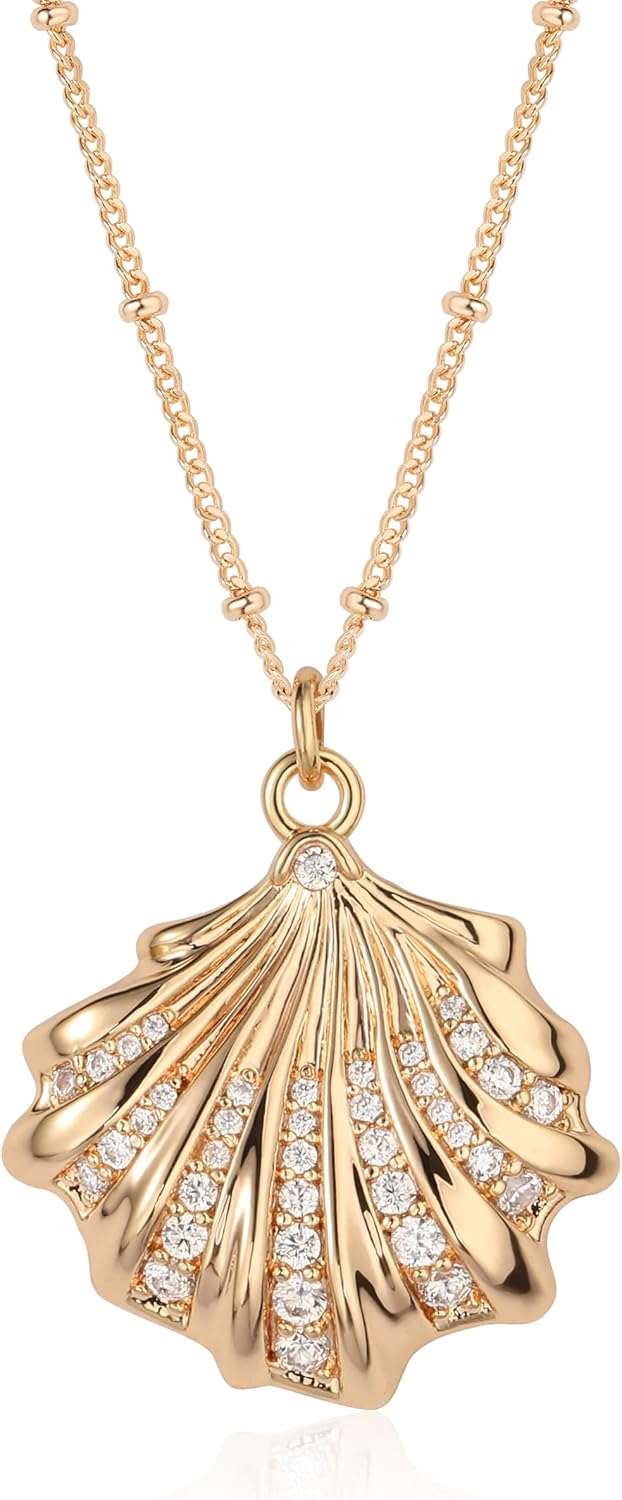 Fettero Gold Necklace for Women 14K Gold Plated Boho Beach Neckalce Charm Starfish Seahorse Conch Ocean Pendant Necklace Adjustable Chain Necklace Beach Jewelry for Women Gift