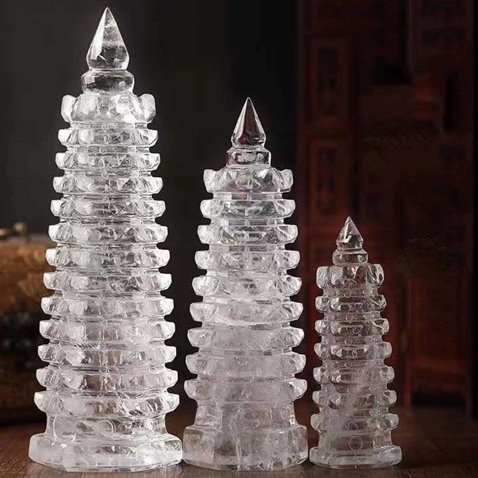 Natürlicher klarer Quarz Fengshui 9-stufige Pagodenstatue Dekor