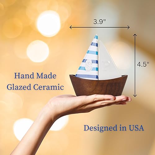 Vista 2 de UNEAK - Bonito velero hecho a mano de cerámica con base de madera de cerezo/barco elegante (juego de 2 piezas) juego de cocteleras de regalo