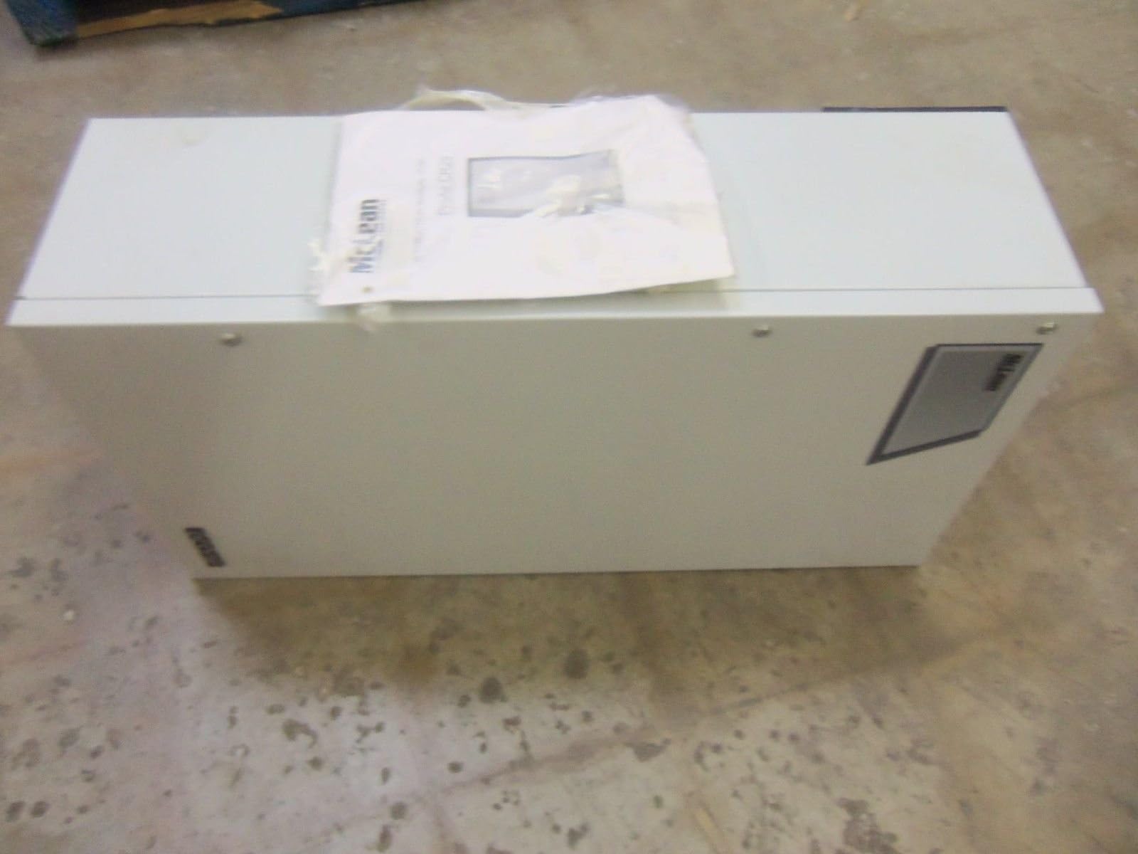 Mclean Cr290416g002 4000 Btu Air Conditioner Cr290416g002