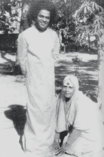 Pedda Botu: La autobiografía de Gali Sharada Devi (1888-1986): Una devota contemporánea de Sai Baba de Shirdi y Sathya Sai Baba (Colección Sri Sathya Sai Baba en español)