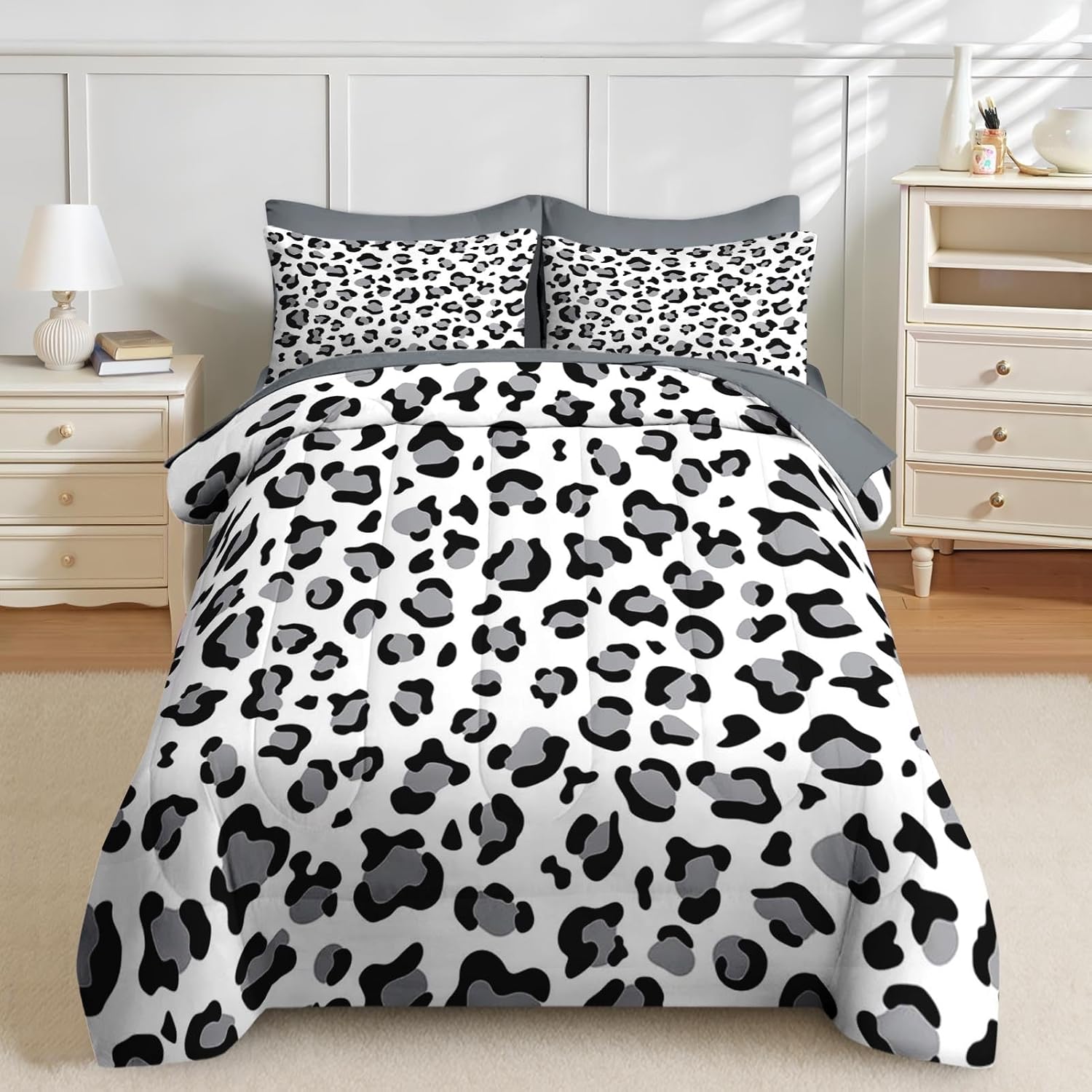 Nesker 7 Pcs Comforter Set Queen Size, Black White Cheetah Leopard Print Bedding Set for Kids and Adults, Wild Safari Bed Sheet Sets with Fitted Sheet 2 Pillowcases & 2 Shams