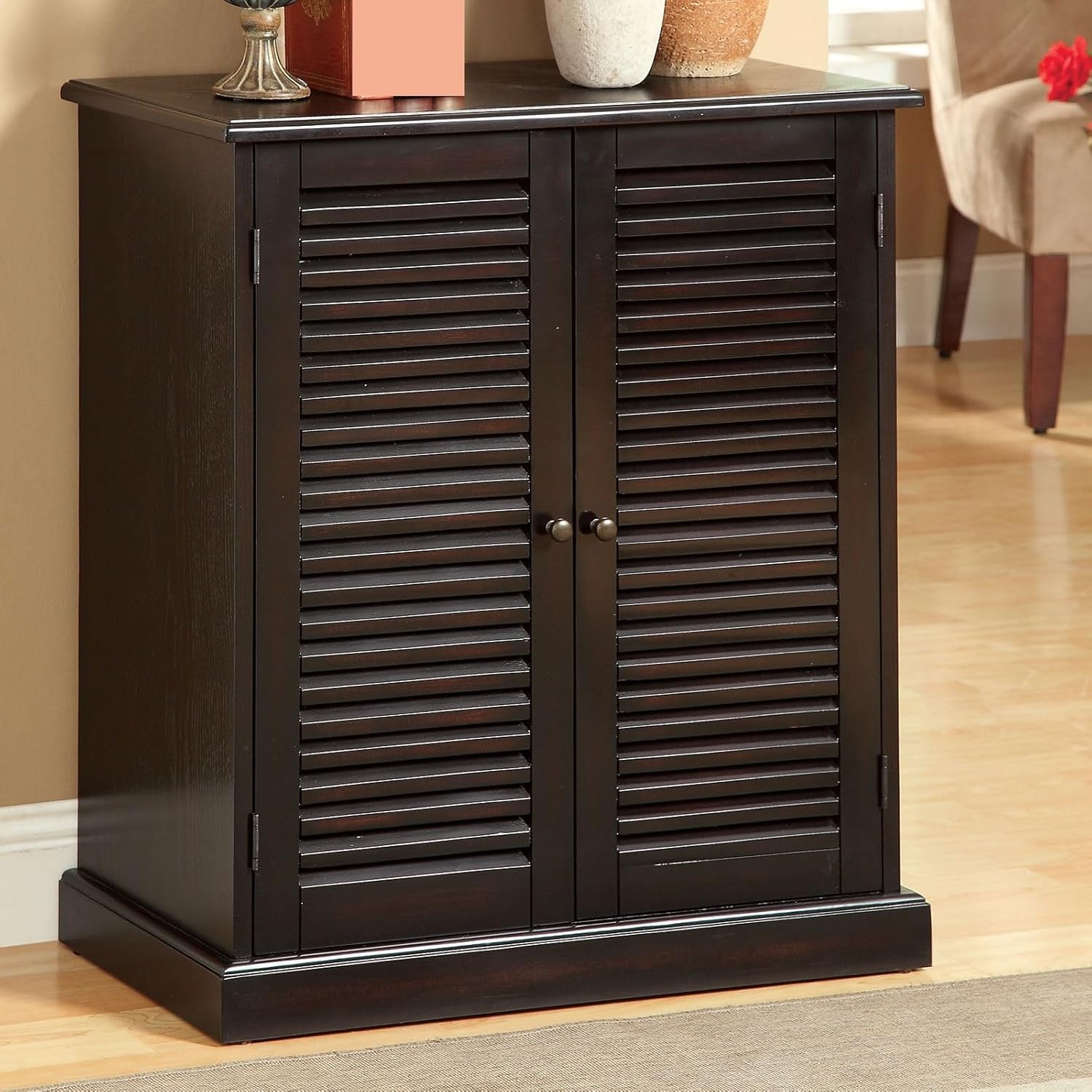 Space-Saving Shoe Cabinet with 5 Shelves & Louvered Doors - Stylish Entryway Storage Locker for Organized Closets and Easy Access to Footwear