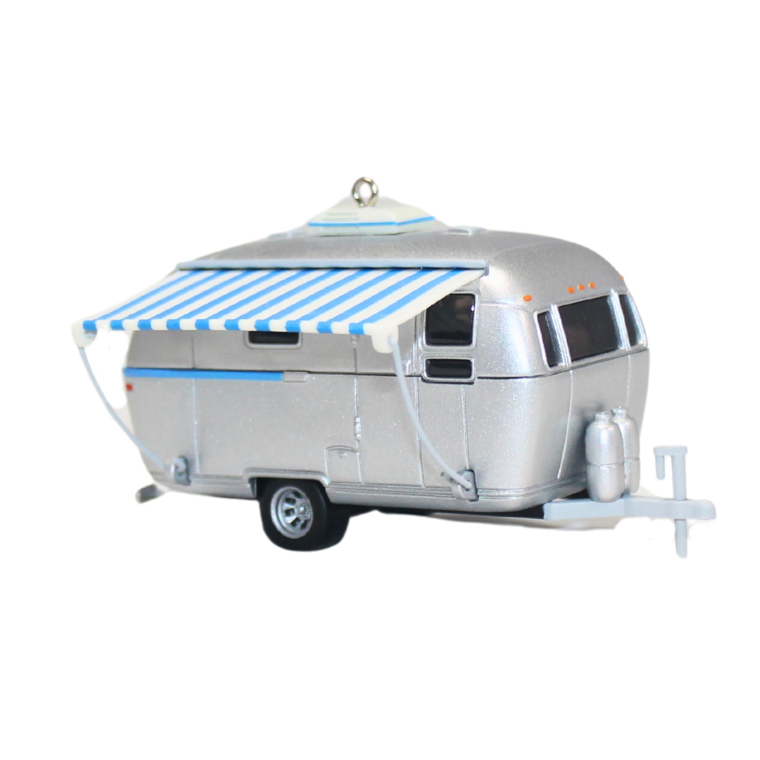Amazon.com: AIRSTREAM DREAMS 2007 HALLMARK KEEPSAKE ORNAMENT QXI2157