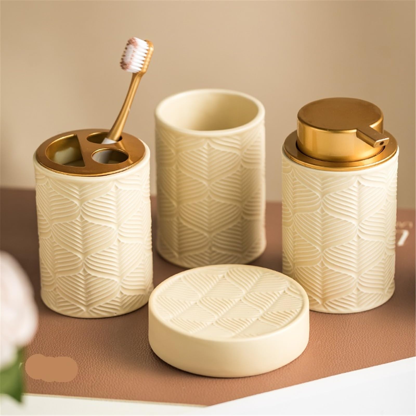 Dispenser Di Sapone Set creativo da bagno in ceramica composto tre pezzi, tra cui dispenser di sapone, bicchiere for collutorio e portasapone