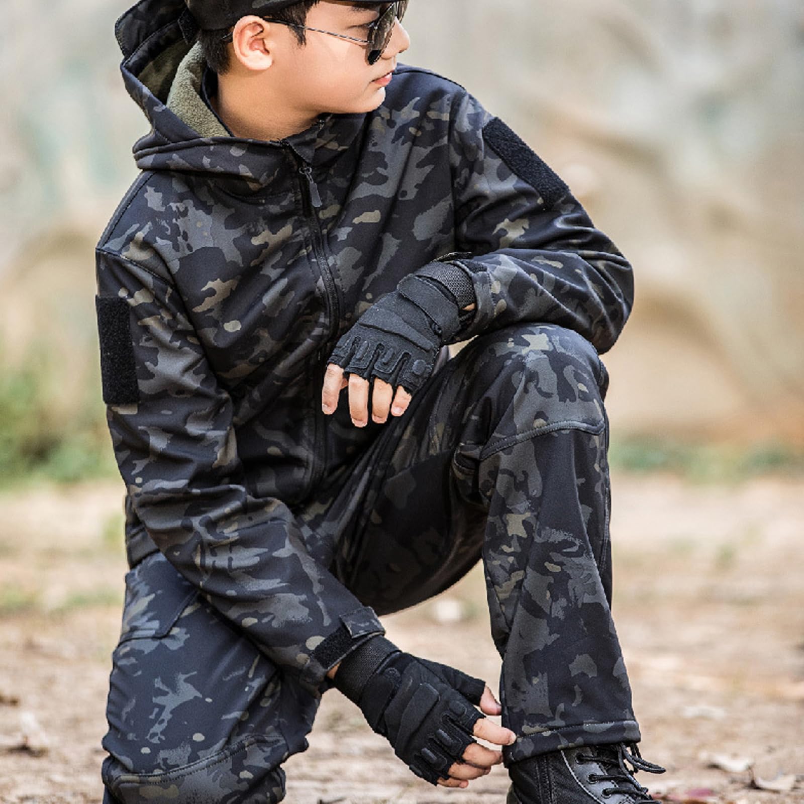 Enfant en Plein Air Vêtements Tactiques Ensembles Veste et Pantalon Softshell Doublé Polaire Airsoft Militaire Camouflage Hiver Combat Chasse Randonnée Camping pour Garçons Fille