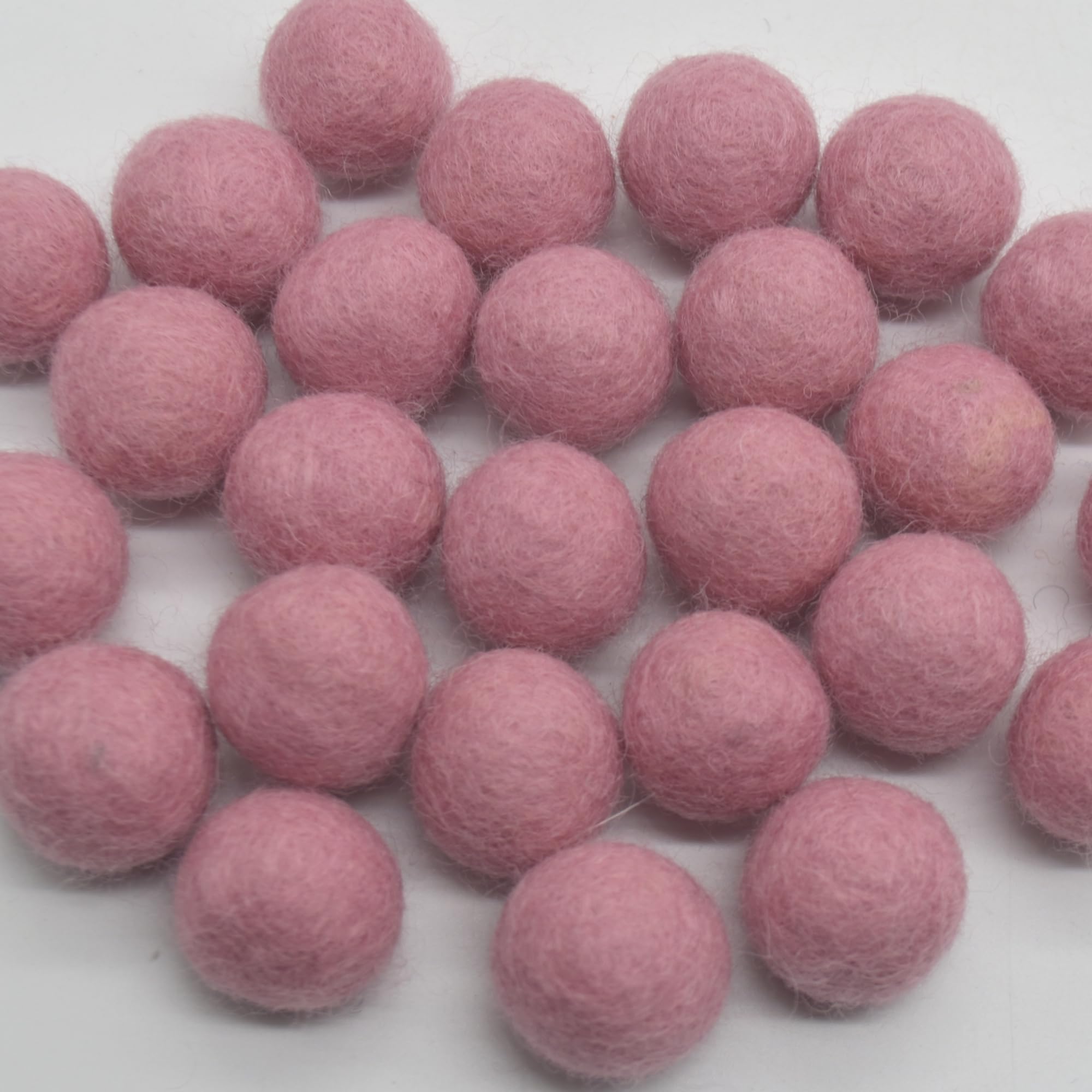 Oriental Direct Pastel Pink 100% Wool Felt Balls - 2Cm - 10 Felt Balls