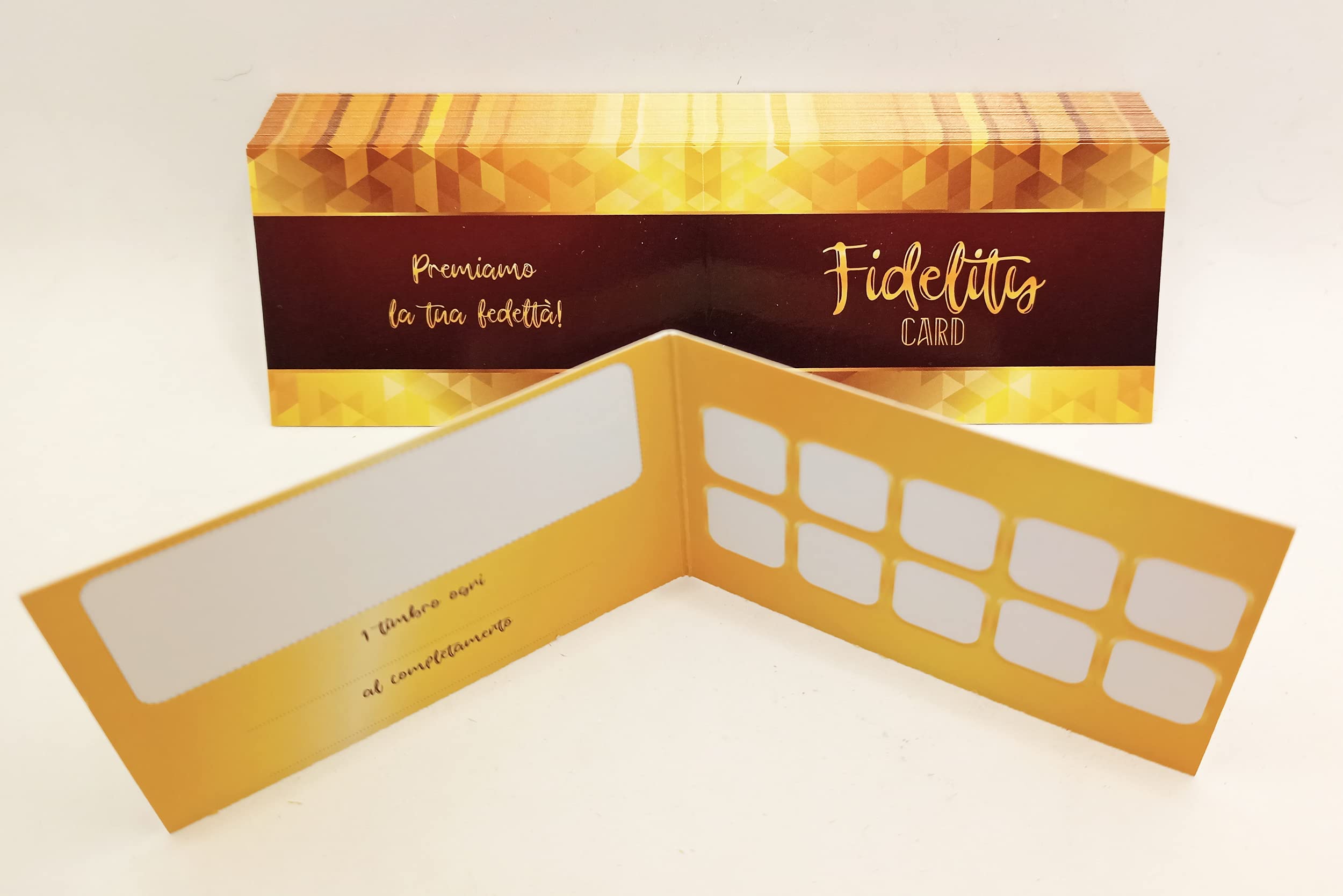 GHIBLI 100 Tessere Fedeltà + 1000 Bollini Adesivi Smile - Fidelity Card per Negozi e Attività Commerciali