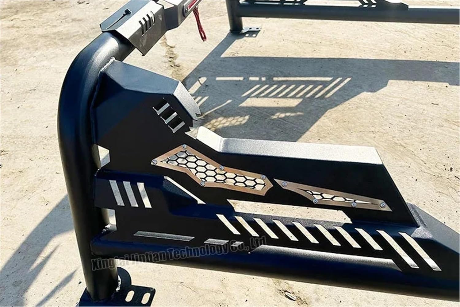 Car Accessories Pickup Truck Bed Roll Bars Roll Bar Bed Racks Use Compatible for Hilux/Revo/Vigo / SR5