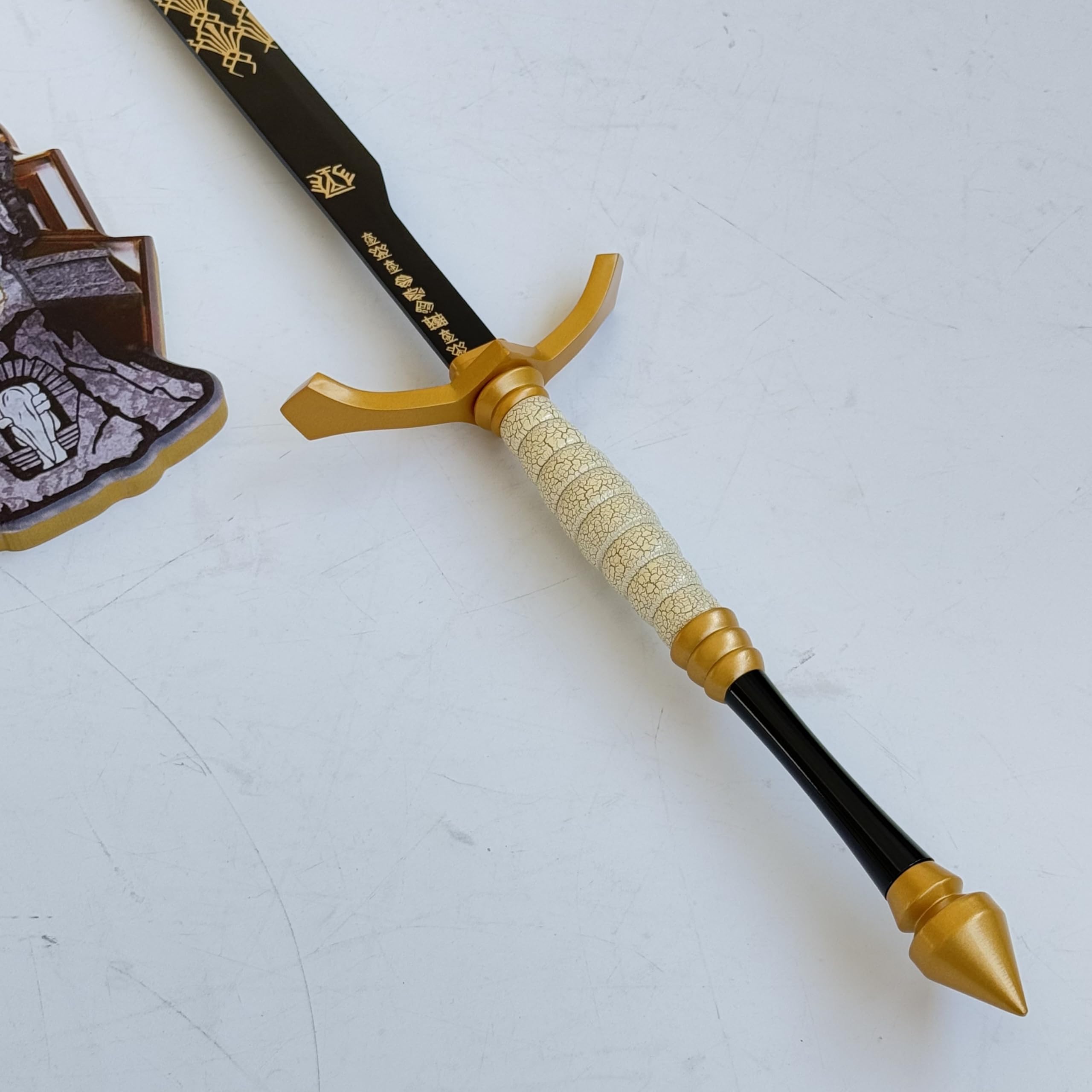 Amazon.com: Sword Valley Expedition Series Gustav Collectible