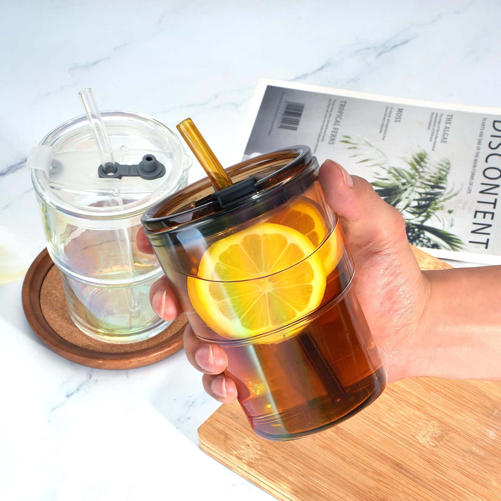 Glasbecher mit Glasstrohhalm und Deckel, auslaufsicherer, wiederverwendbarer Reisebecher für Eiskaffee, Tee, Matcha, Fruchtsaft, dickwandige, klare Wasserflasche (bernsteinfarben, 4 Stück)