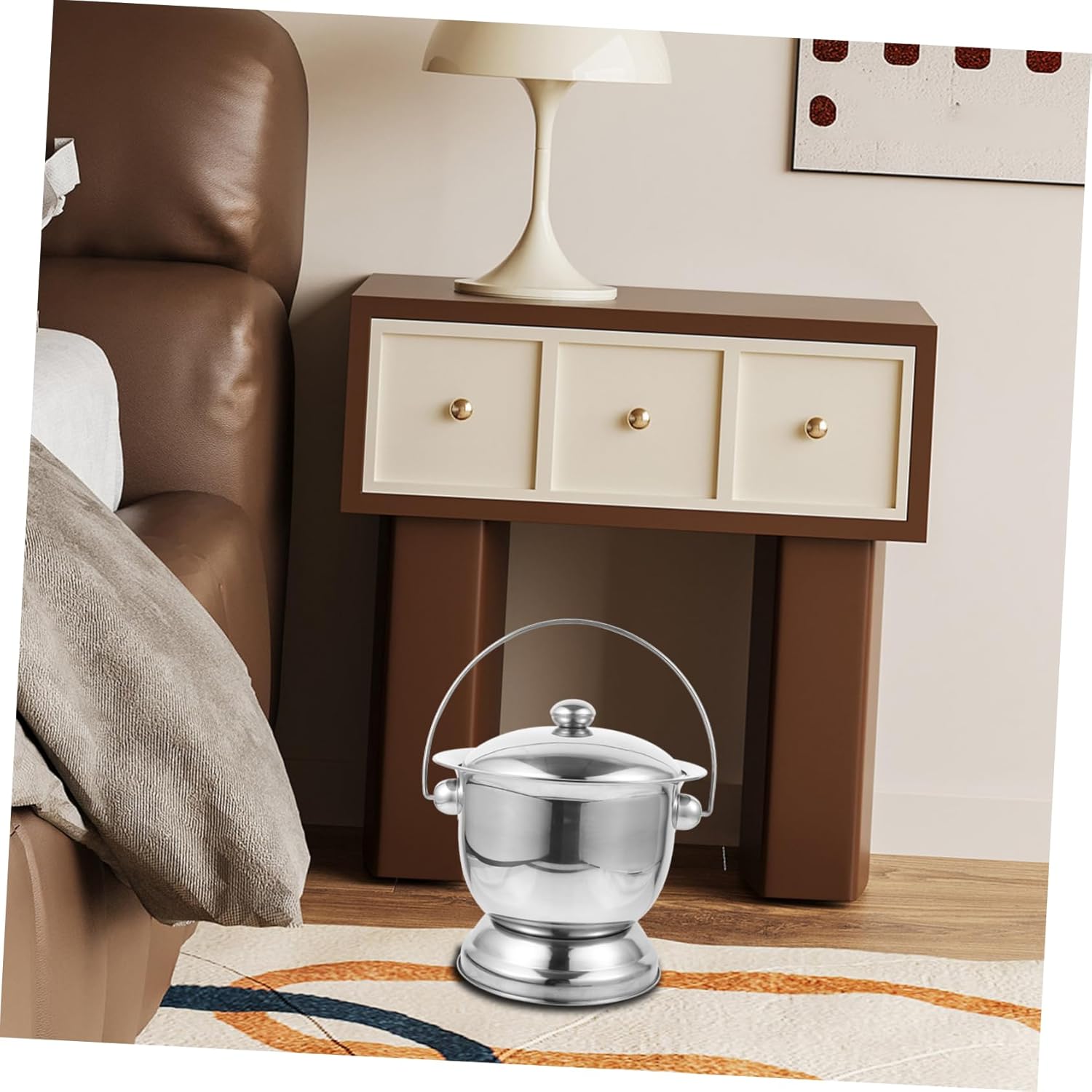 1Set Portable Urinal Bucket with Lid Durable Spittoon for Elderly Teens and Adults Easy to Clean Smooth Edges for Home Hospital Camping Use