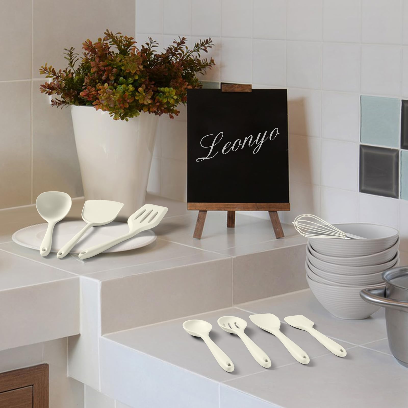 Leonyo Küchenutensilien-Set zum Kochen, Silikon-Kochutensilien-Set, 230 °C, hitzebeständiges Silikon-Küchenwerkzeug mit Pfannenwender, Servierlöffel, Schneebesen für Antihaft-Kochgeschirr, Weiß, 10