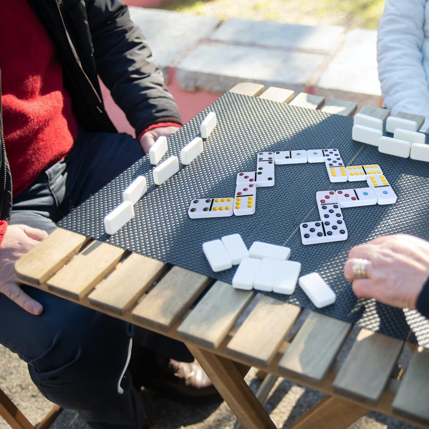 Domino En Bois – 28 Jetons – Jeu De Société Classique – Boîte De Rangement – Dès 3 Ans – Cadeau Stratégie