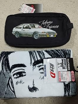 新品　頭文字D マスコットキーホルダー　マルチポーチ　3点セット　しまむら 新品 頭文字D マスコットキーホルダー マルチポーチ 3点セット