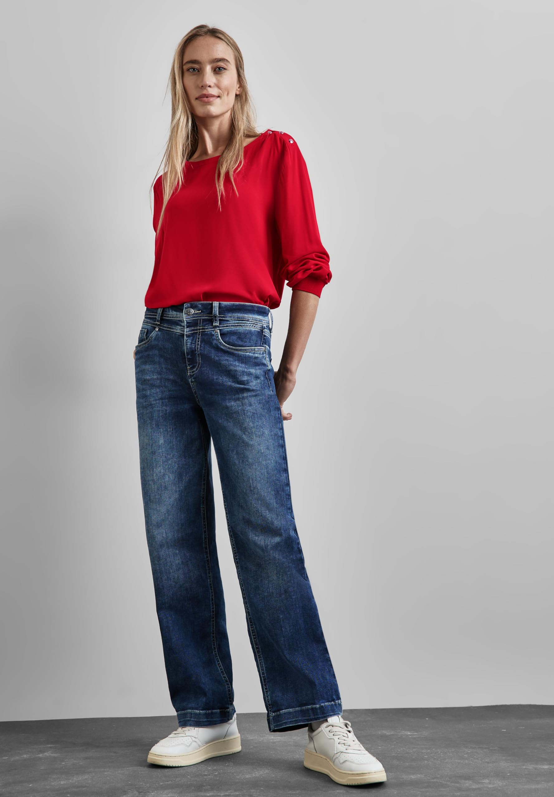 Street One Damen A345131 Bluse mit Knopf-Detail