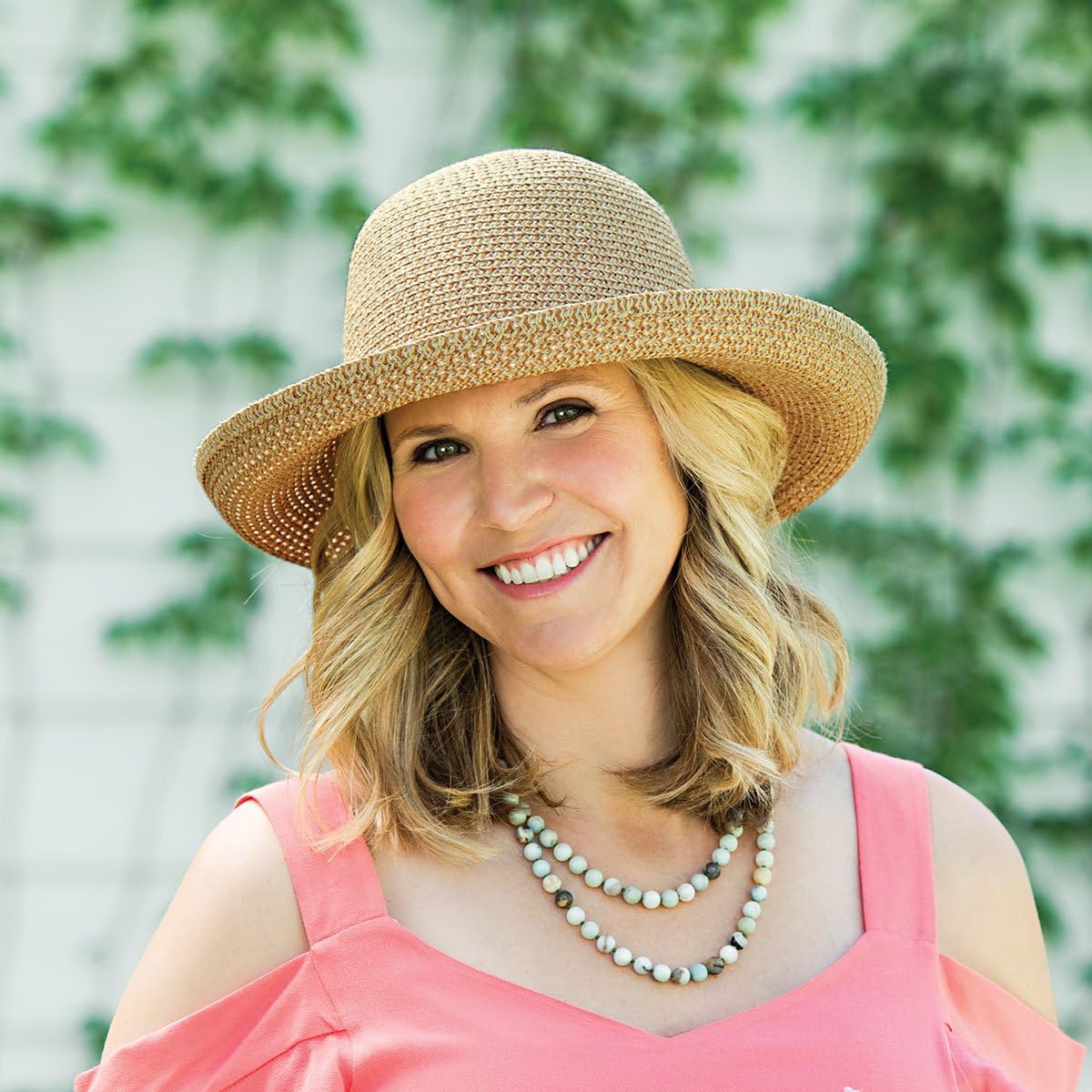 Wallaroo Hat Company – Women’s Amelia Sun Hat – UPF 50+, Wide Brim, Packable, Adjustable Sizing for Medium Crown Sizes
