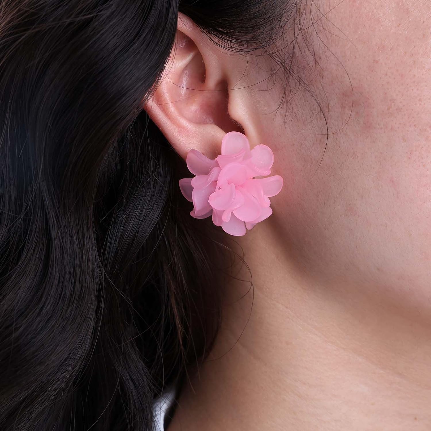 Boho Acrylic Flower Earrings White Acrylic Flower Earrings Resin Flower Stud Earrings Large Flower Floral Earrings Resin Tiered Petal Earrings Jewelry for Women - Image 2