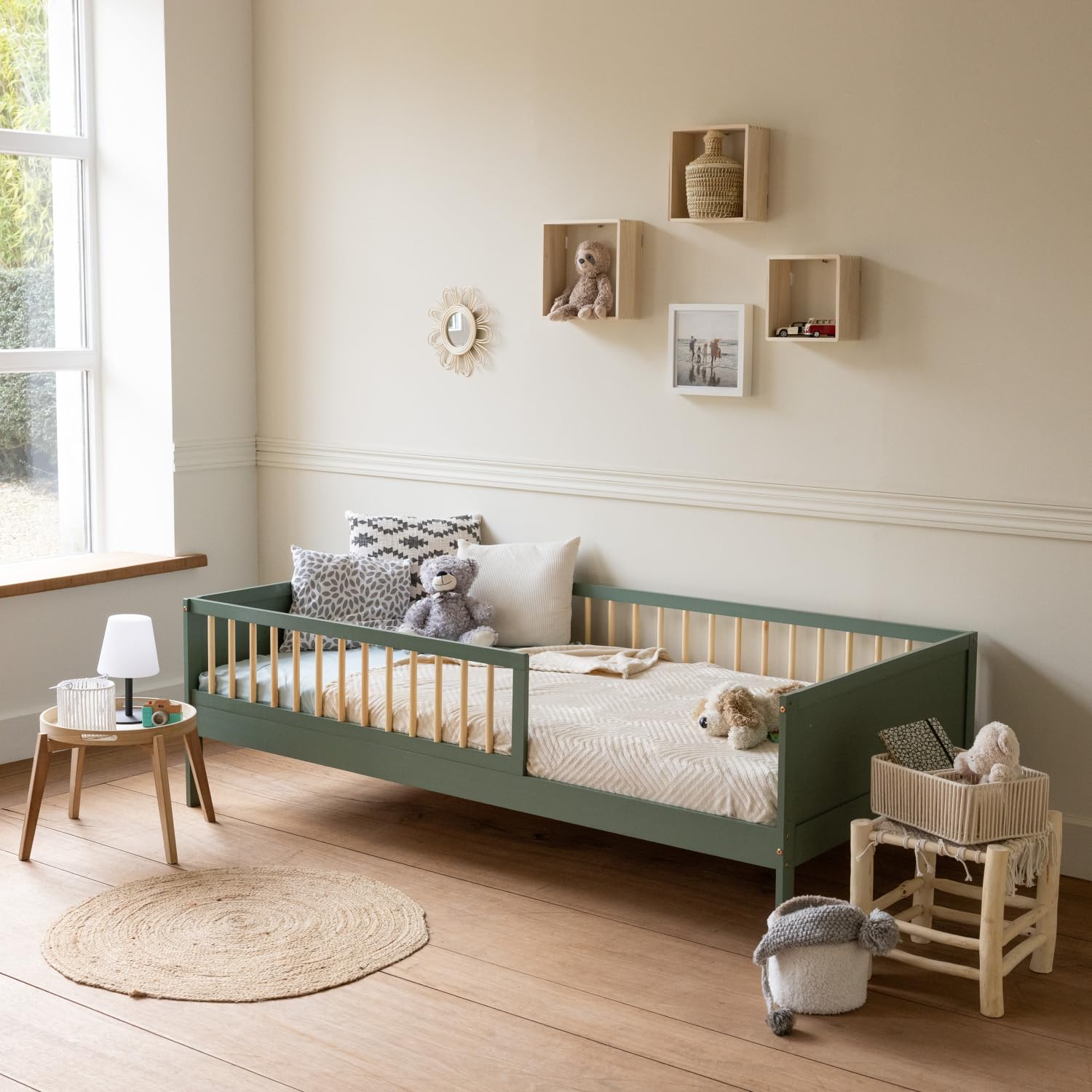 Happy Garden Letto per Bambini Adam, Dimensioni 190x90cm, con Rete a doghe - Struttura in Legno Verde, Facile da Montare - Ideale per Creare Una cameretta per Bambini Colorata e Accogliente.