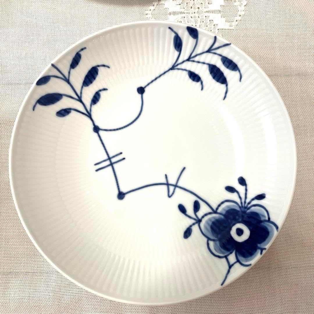 赤絵瀬戸染付モリゾーキッコロ祥瑞皿 直径31cm 大皿 桐箱付