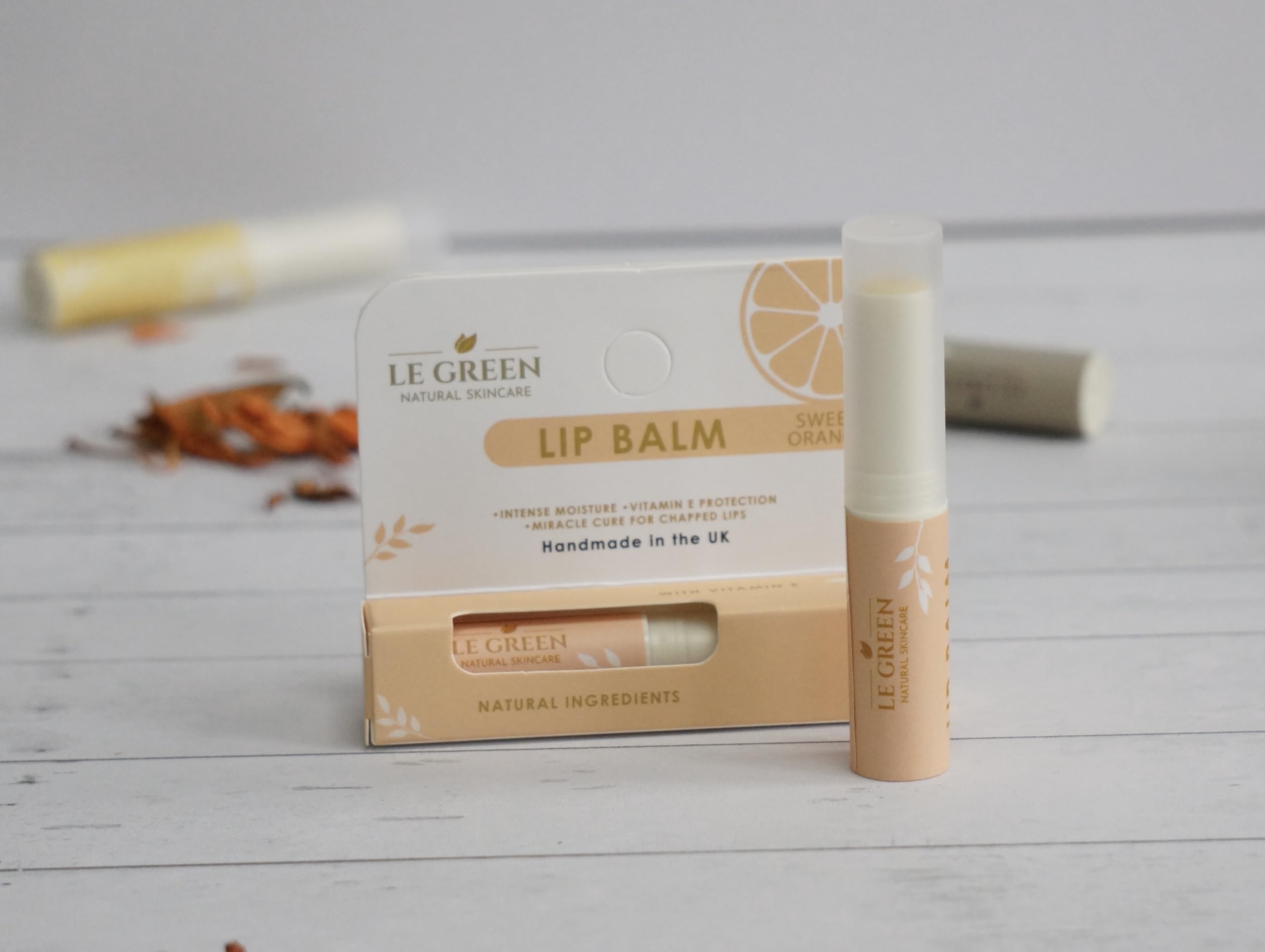 Le Green Lip Balm, Natural Lip Balm, with Beewax & Vitamin E, Sweet Orange - Image 2
