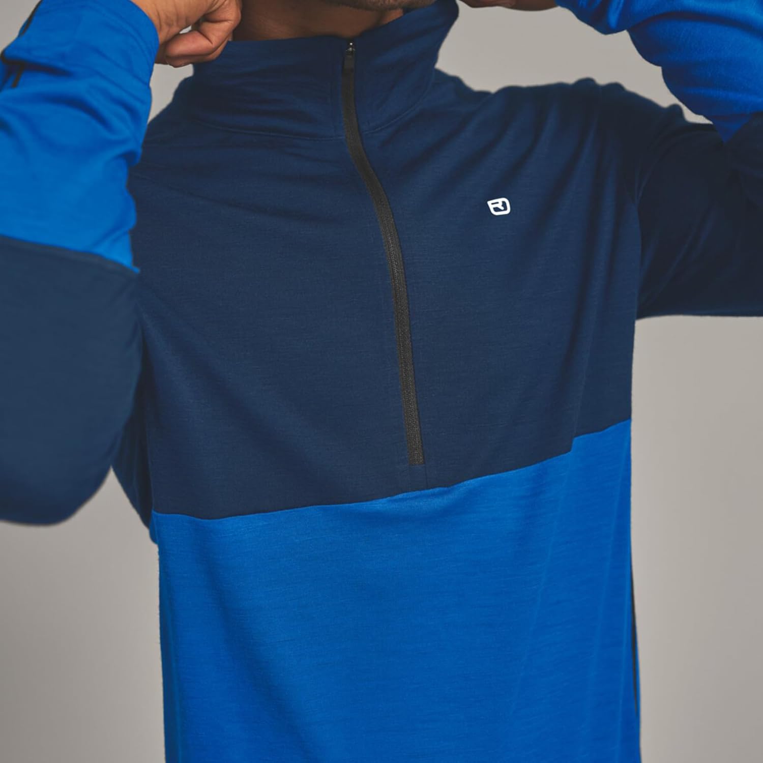 Ortovox Men’s 185 Rock’n’Wool Zip Neck, Merino Wool Ski Touring Baselayer with Quarter Zip & Stretch Comfort - Image 3