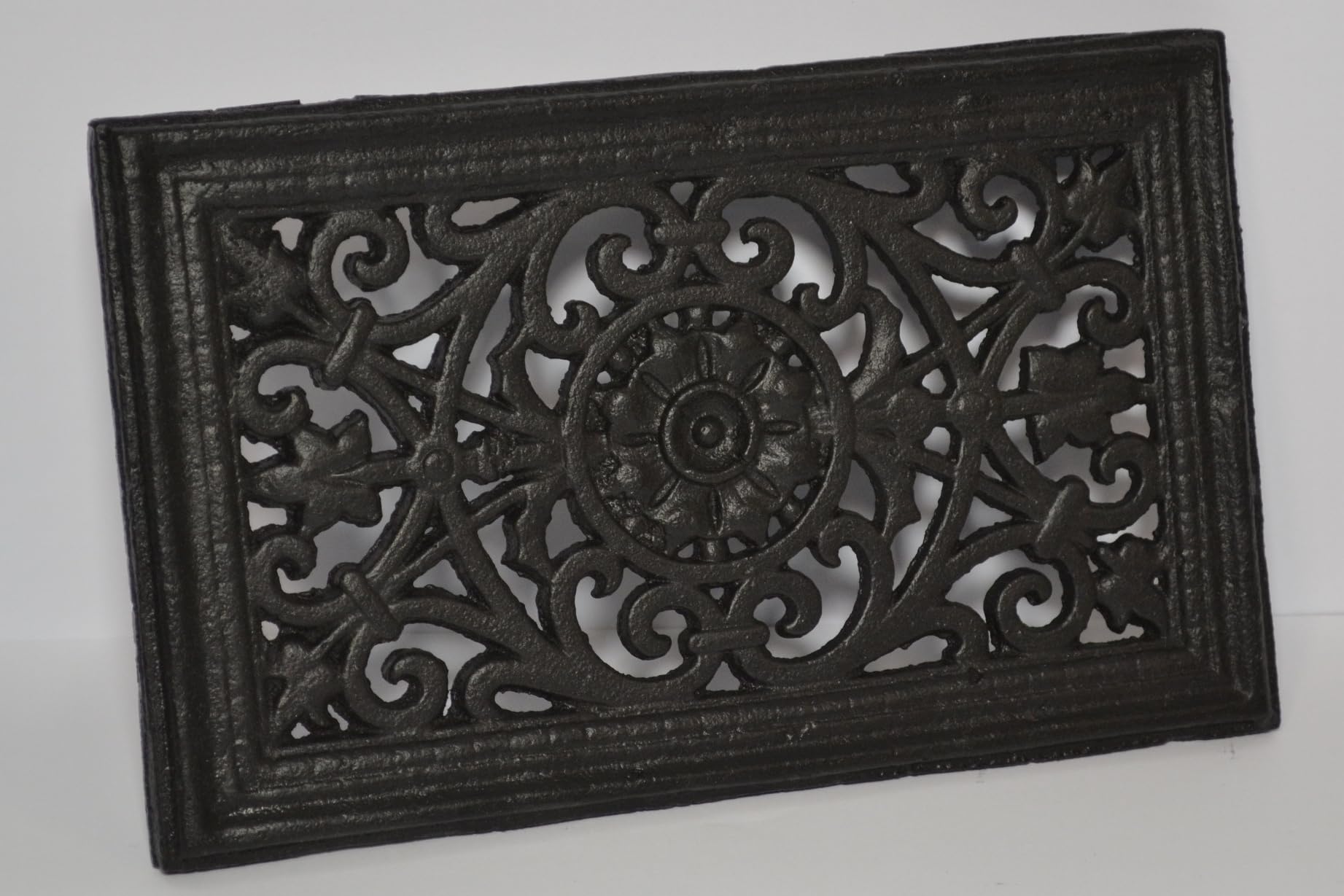 SEZAM Griglia di ventilazione in ghisa 23 x 2,5 x 14,5 cm per stufe a piastrelle, stufe a legna e caminetti – Griglia per aria calda – Griglia di ventilazione per forni OZ110 (Nero)