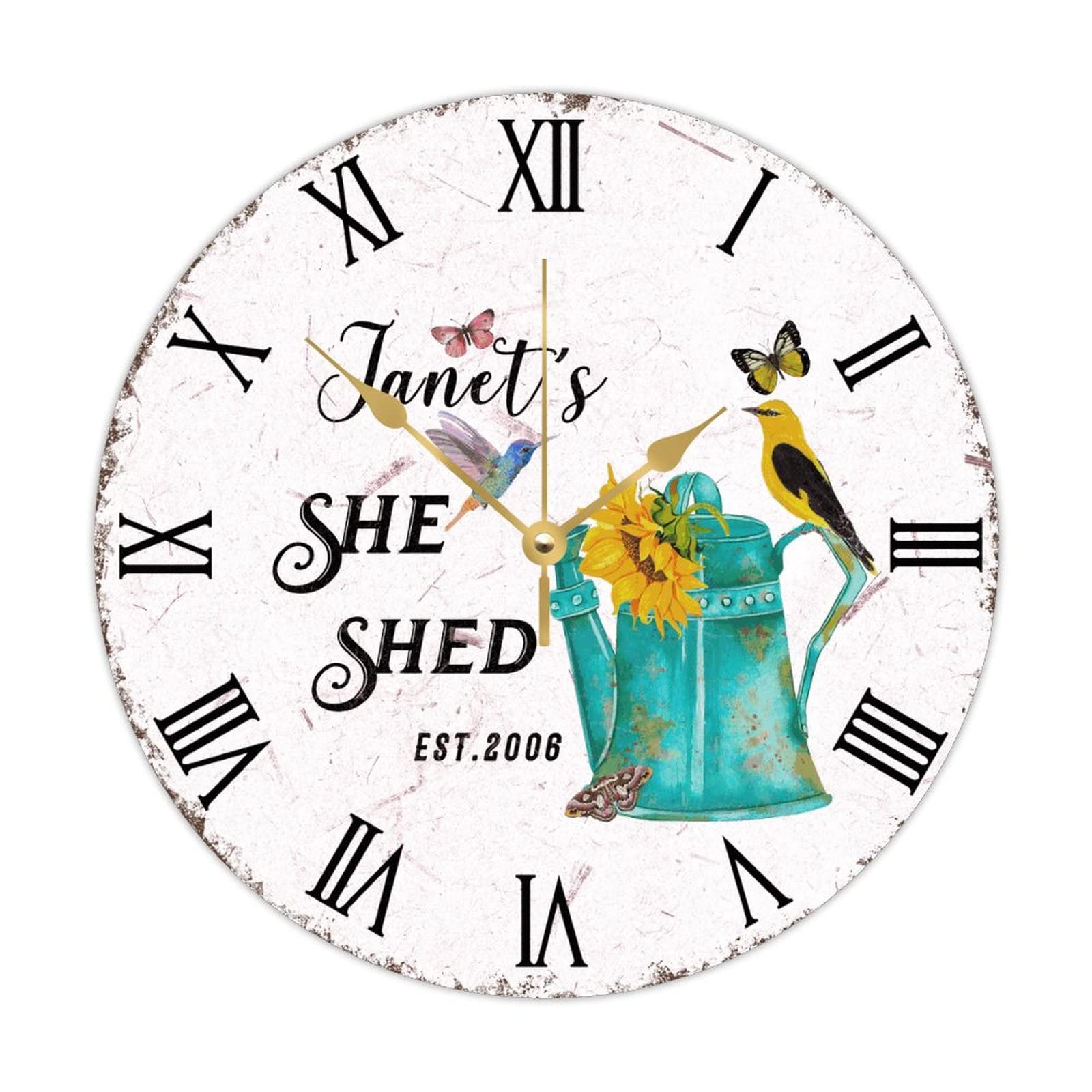 Horloge murale vintage en bois pour remplacer un cadran bruyant et usé