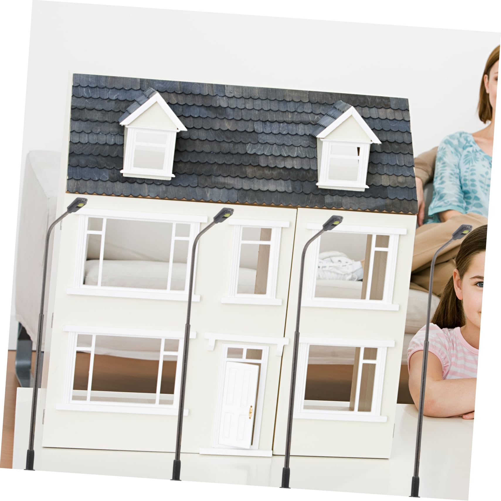 Veemoon 10pcs Model Street Lights Lamppost 1/150 Scale Plastic for Model Layout Random Color