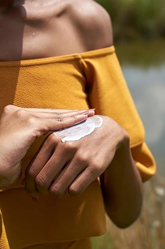 Miniatura 3 de Black People - Protector solar SPF 30 PA para hidratación facial y cuerpo, diseñado para personas de color, amplio espectro e ingredientes