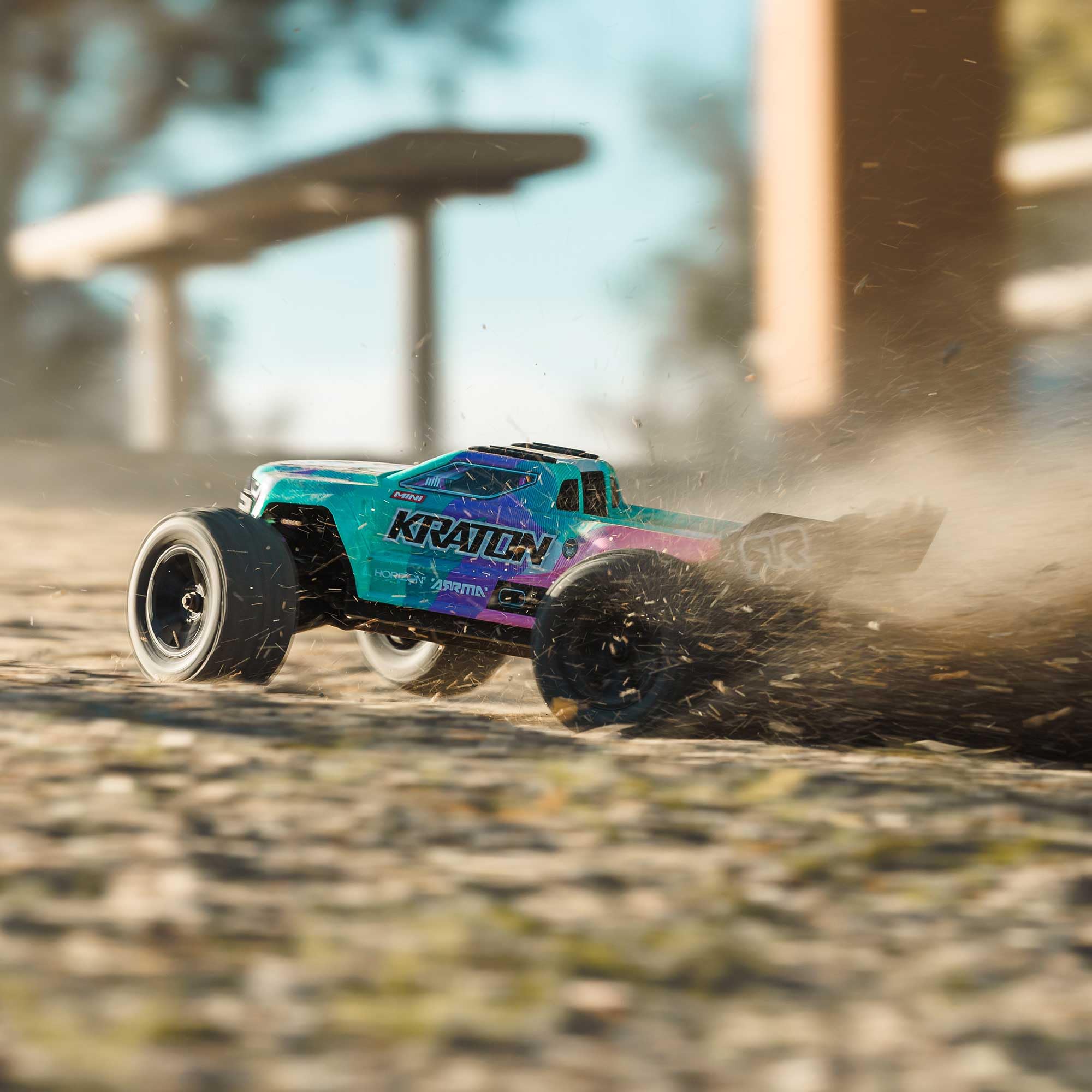 ARRMA Camión de velocidad sin escobillas Mini Kraton 3S DSC 4X4 RTR 1/16 (batería 3S y cargador incluidos), verde azulado/rosa, ARA2508ST2