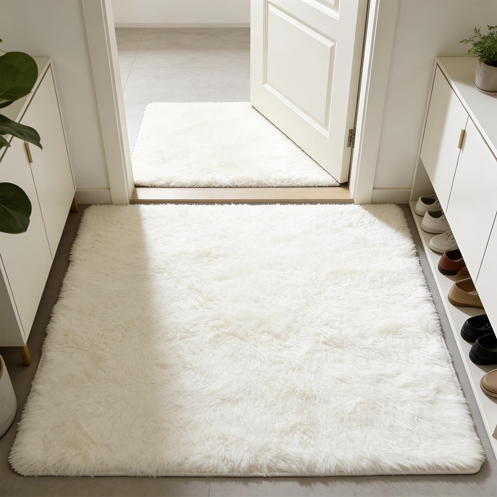 Tapis de salon élégant à poils longs blanc 175 x 140 cm design haut de gamme
