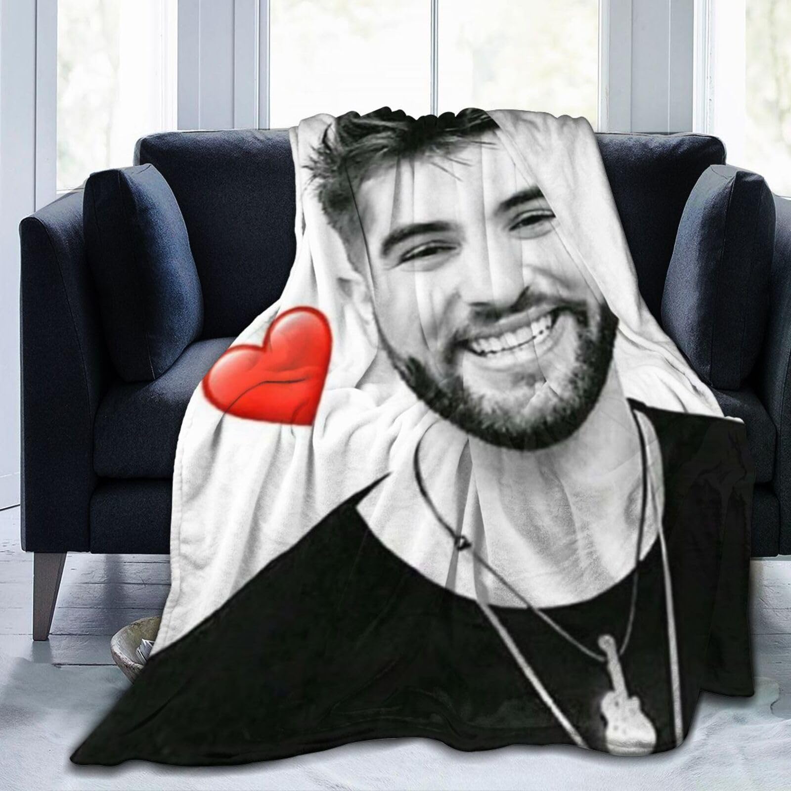 Plaid Kendji France Girac idéal pour cocooning sur canapé et salon