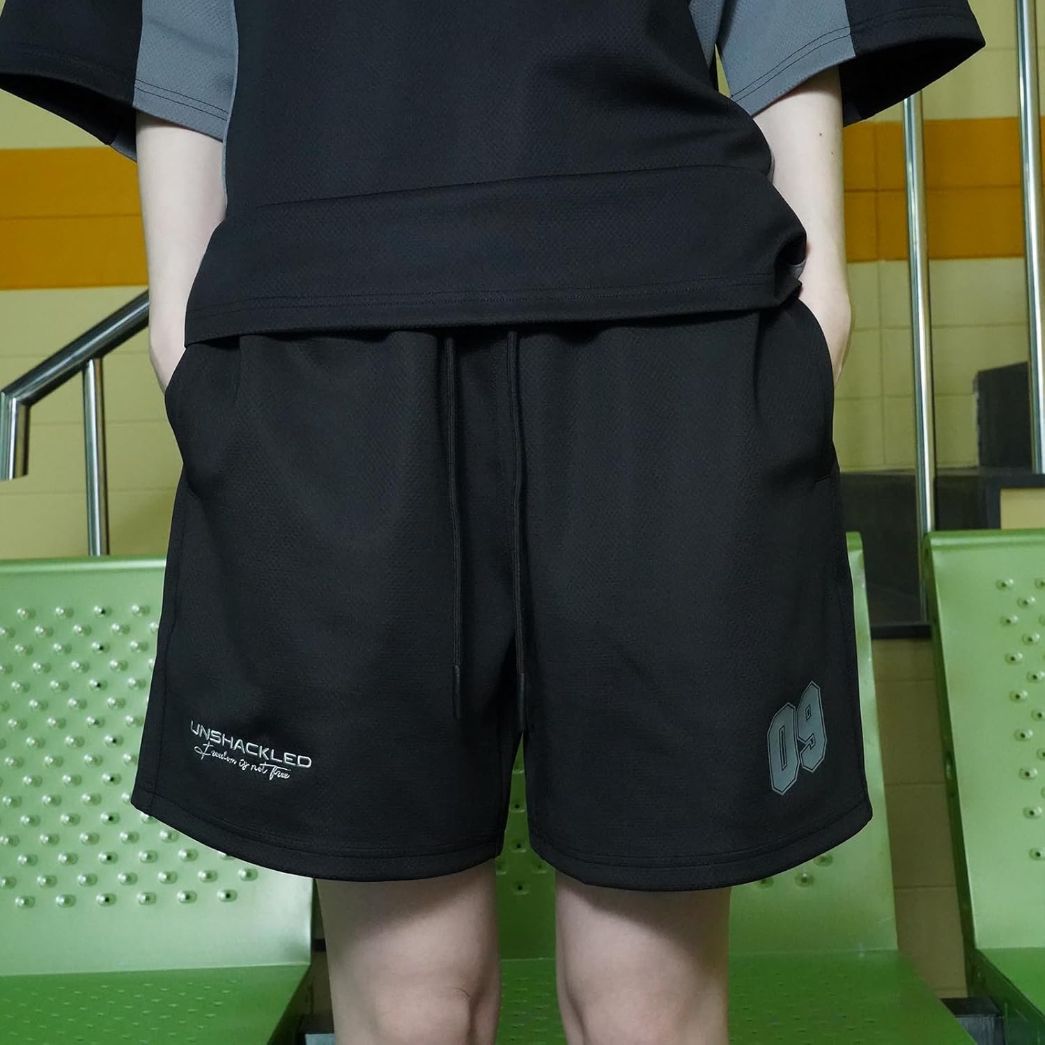 Men's Casual Athletic Shorts, Loose Fit Streetwear Style with Pockets - Black/White/Khaki