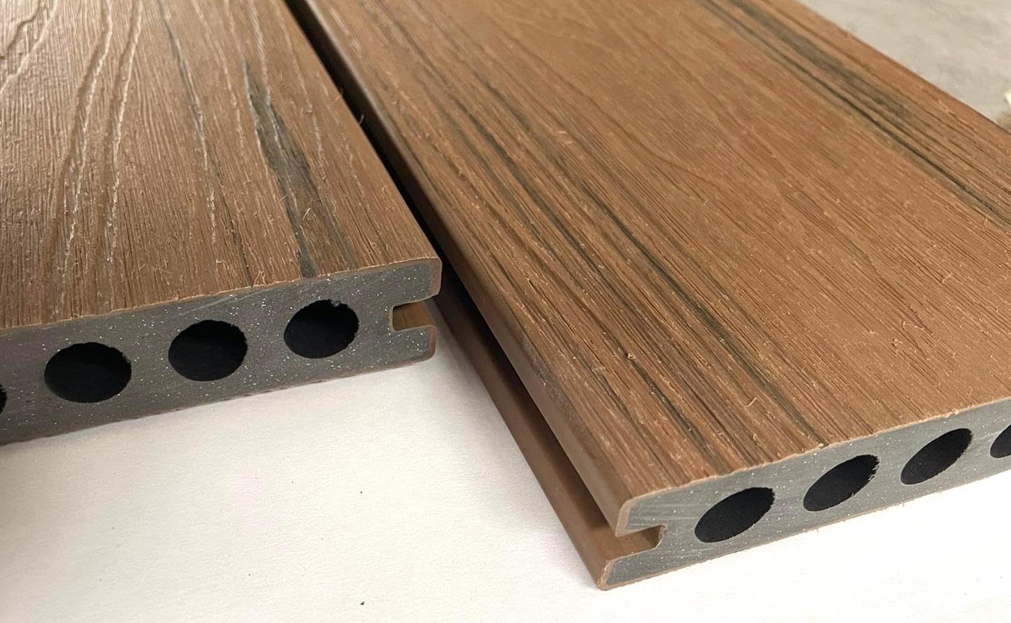 Kit doghe da esterno in wpc teak con clip fissaggio 0,96x0,138 Cm