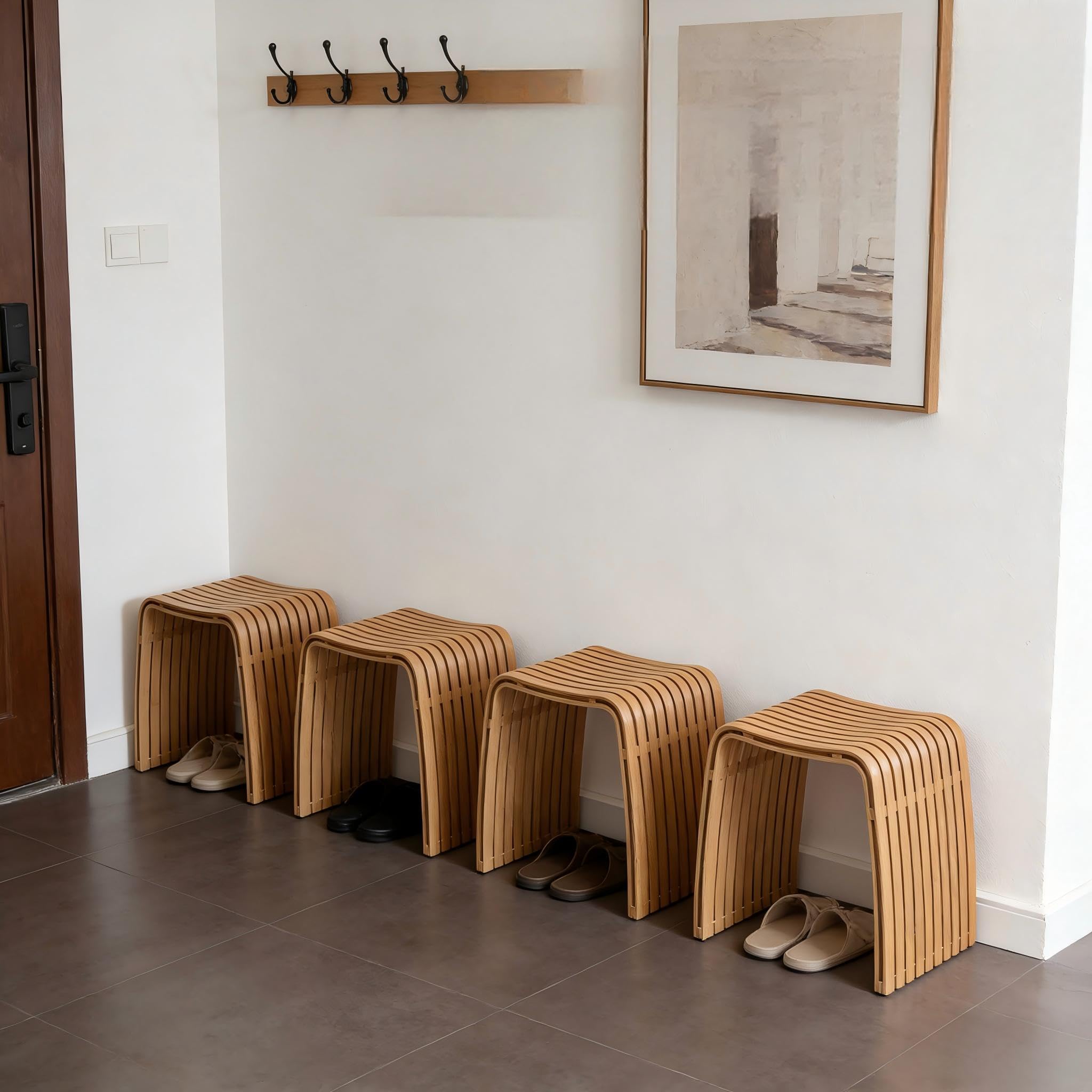 Sólido Taburete de Entrada de Madera, Bambú Natural Curvado de 2 Niveles, Elegante Reposapiés en Diseño Escandinavo, Asiento Ligero y Resistente, Taburete de Tocador para Baño, Dormitorio Salón