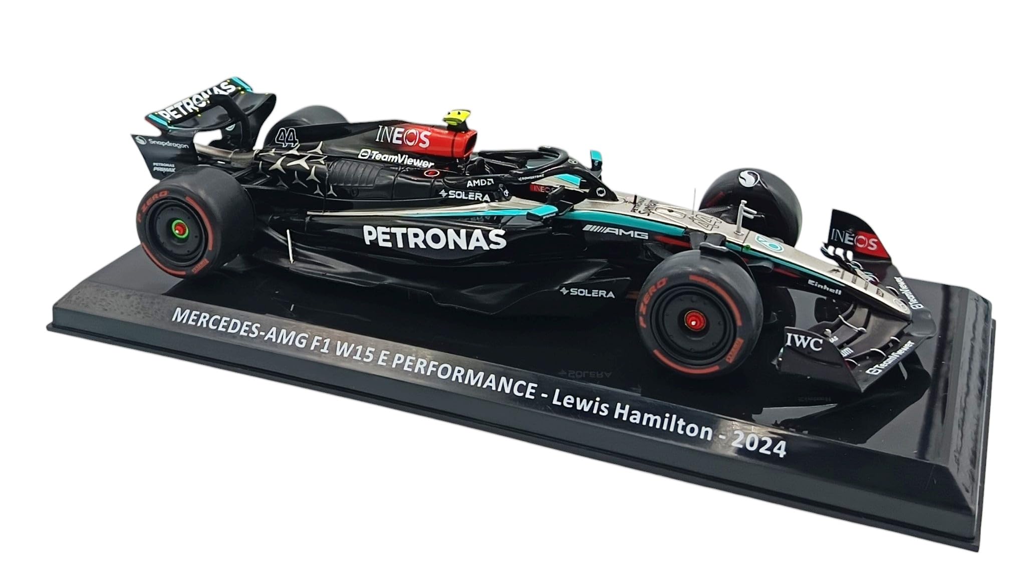 OPO 10 Voiture de Formule 1 1/24 Compatible avec Mercedes-AMG F1 W15 E Performance Lewis Hamilton 2024 F1 - OR107